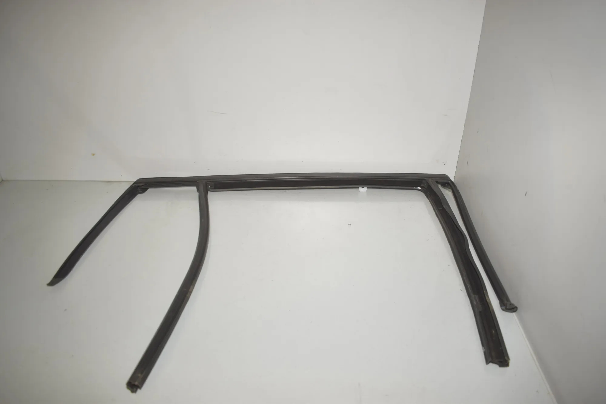 Rear Right Door Seal Rubber – OEM 7433976 · BMW 3 Touring (G21) (2019 - -) 320 d 2020