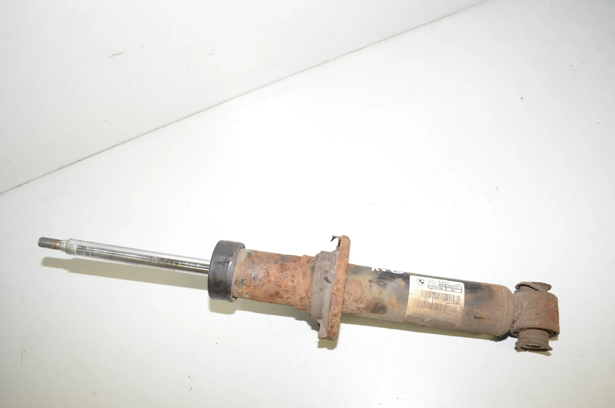 Rear Left Shock Absorber – OEM 6796317 · BMW X3 (F25) xDrive 30 d 2012