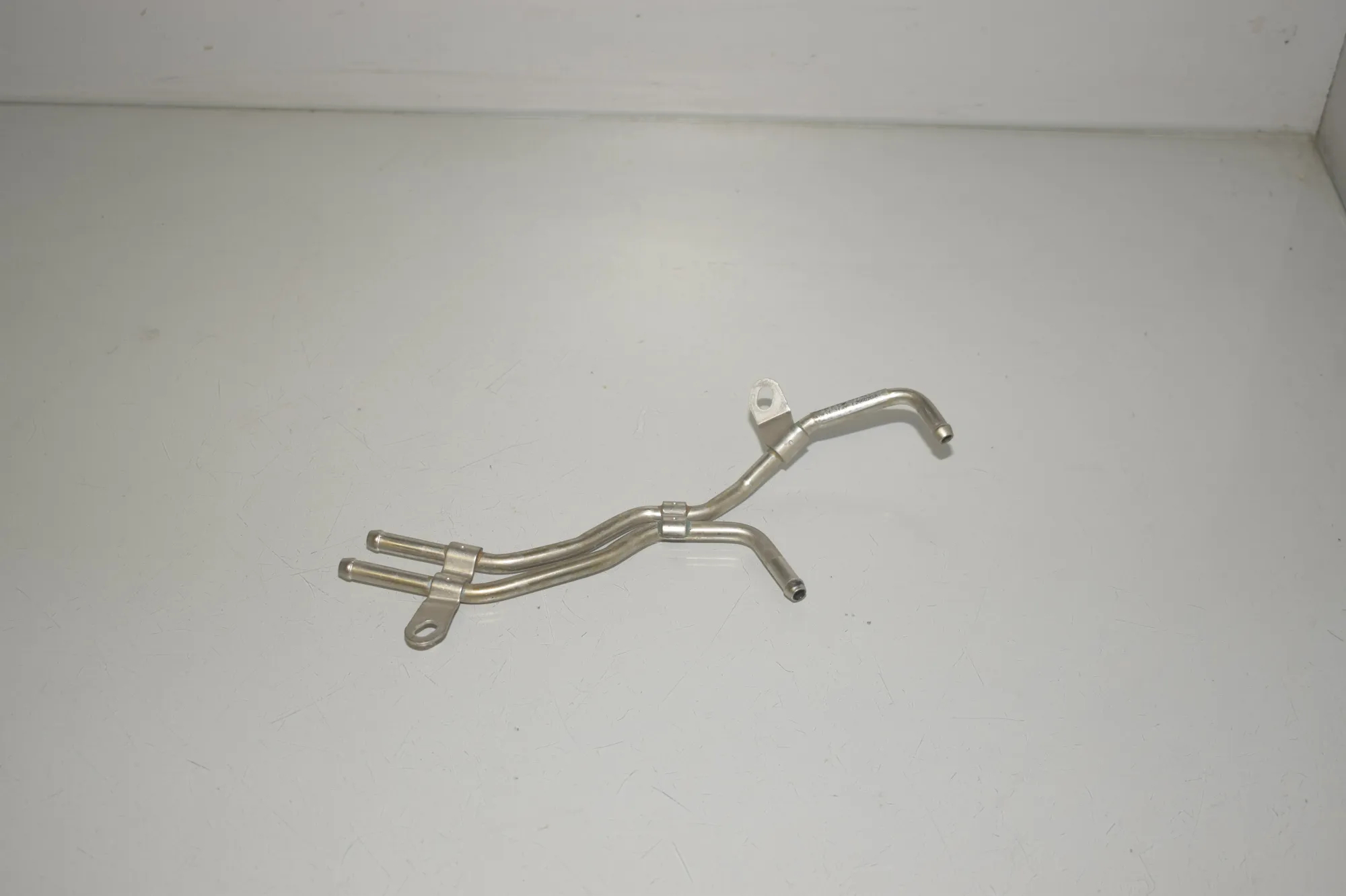 Other tubes – OEM 8513588 · BMW X5 (F15, F85) M 50 d 2017 – 2