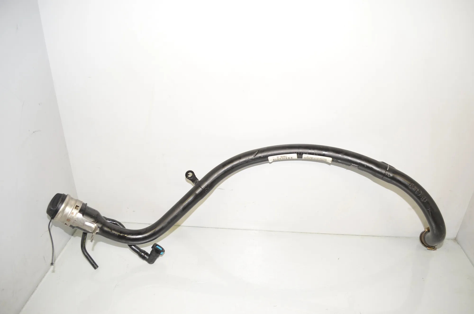 Fuel Tank Pipe – OEM 7186702 · BMW X5 (F15, F85) M 50 d 2017 – 2