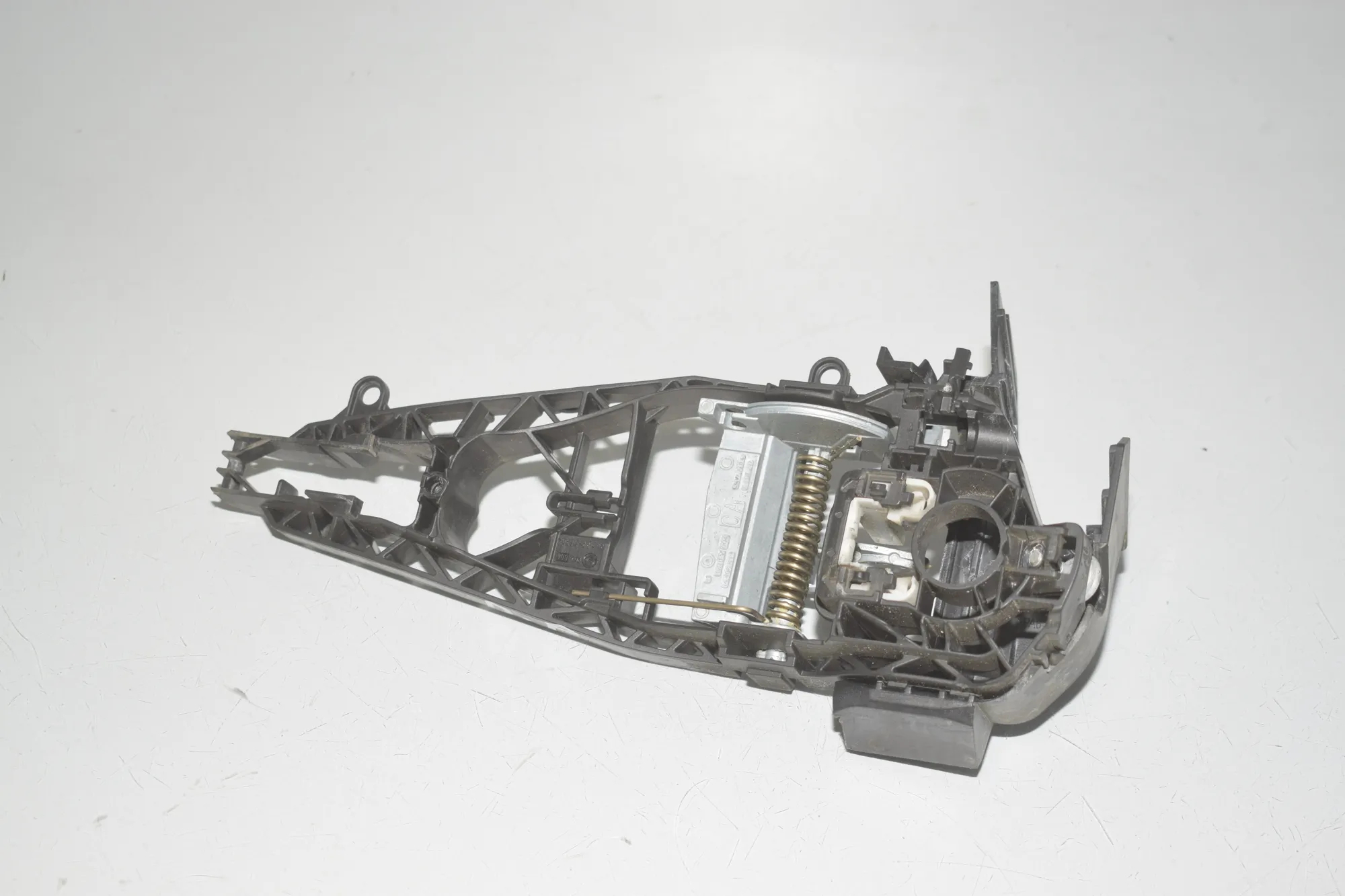 Front Right Door Interior Handle Frame – OEM 7401212 · BMW X5 (F15, F85) M 50 d 2017 – 3