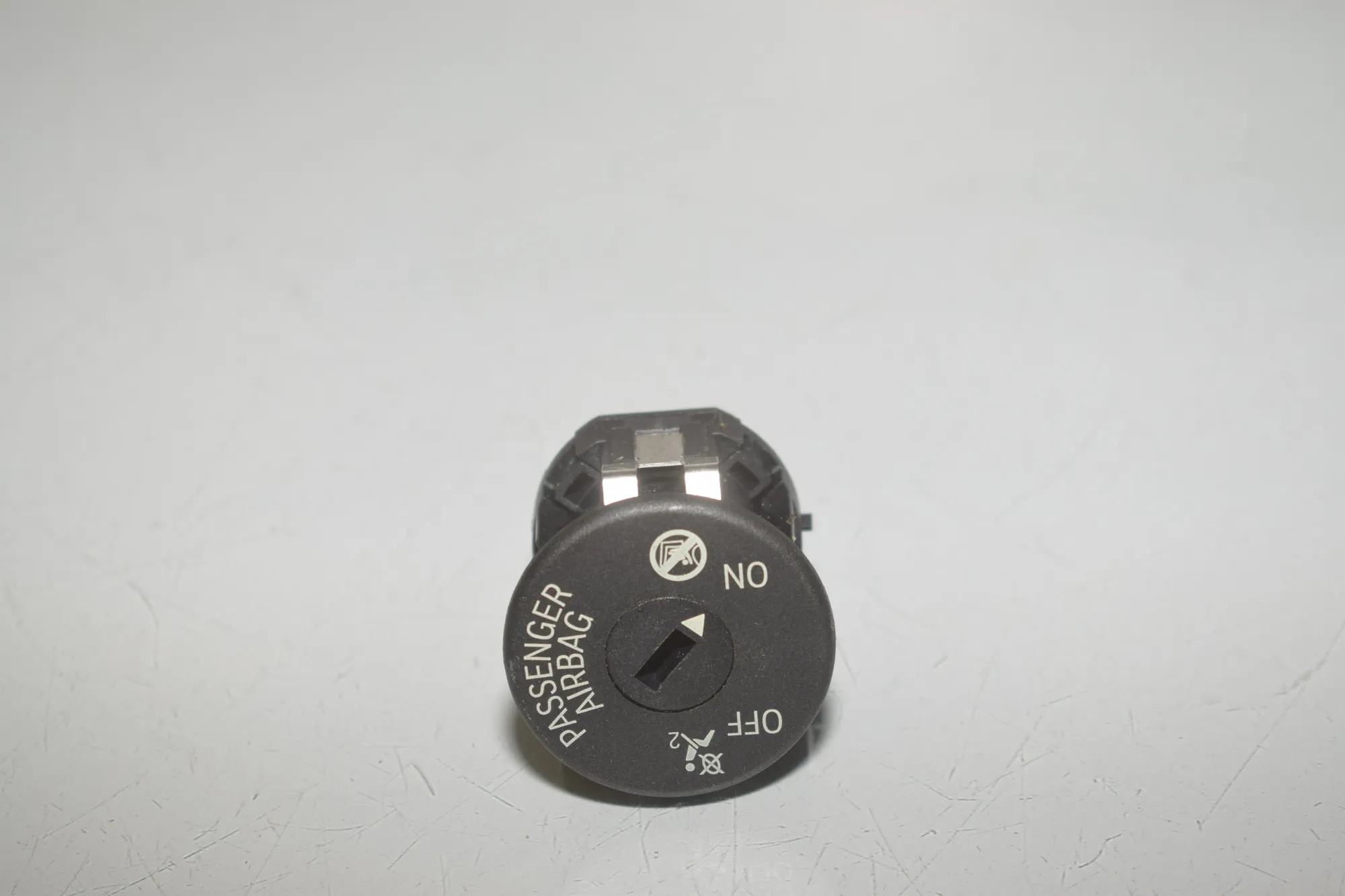 SRS Switch – OEM 9326501 · BMW X5 (F15, F85) M 50 d 2017 – 2