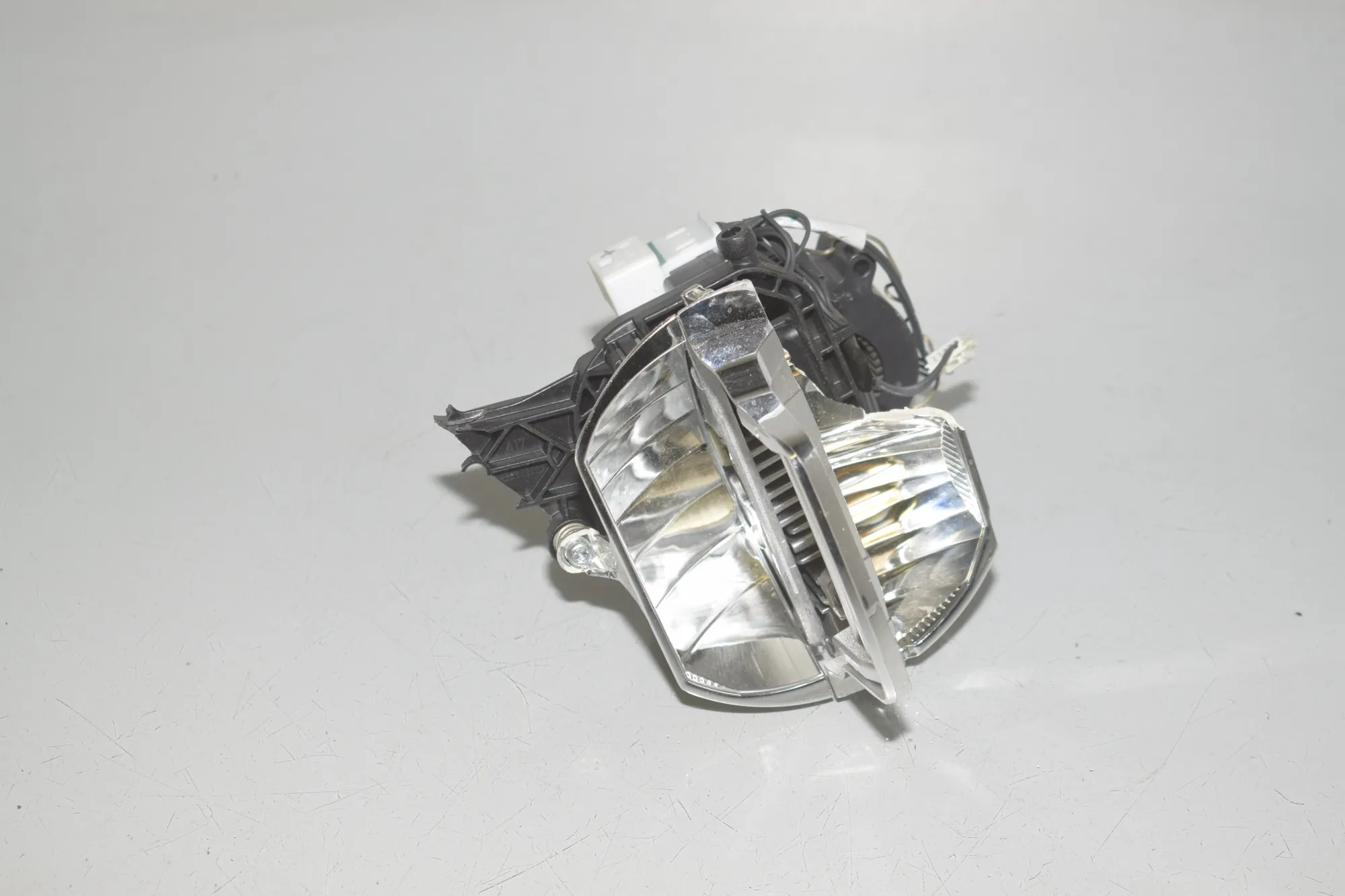 LED Lights Control Unit – OEM 1307223014 · BMW X5 (F15, F85) M 50 d 2017 – 4