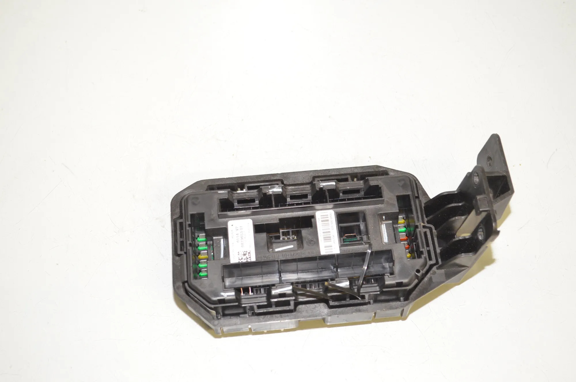 Fuse Box Module – OEM 6819653 · BMW X5 (F15, F85) M 50 d 2017 – 3