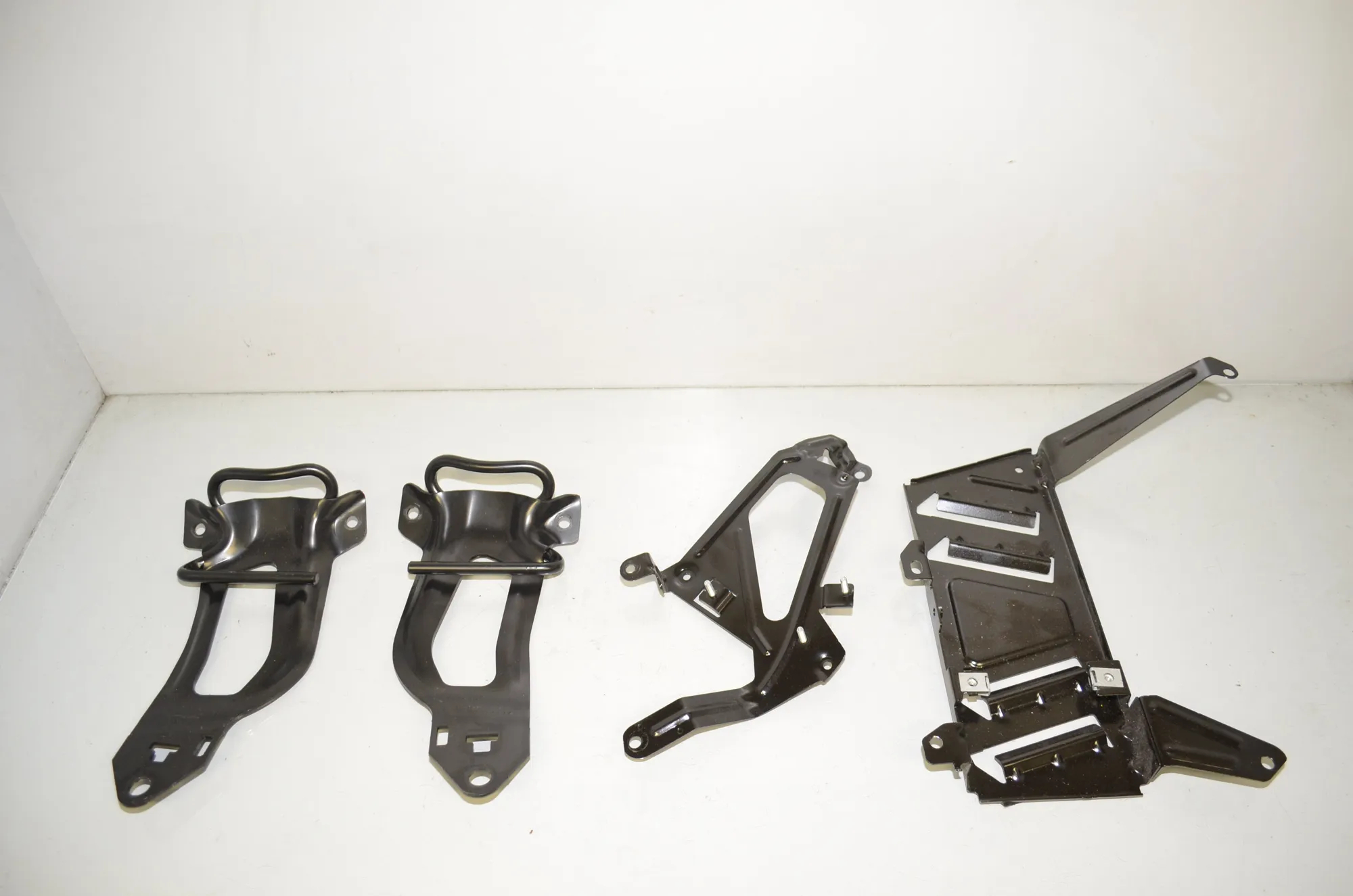 Bracket – OEM 752G04312 · BMW X5 (F15, F85) M 50 d 2017 – 2