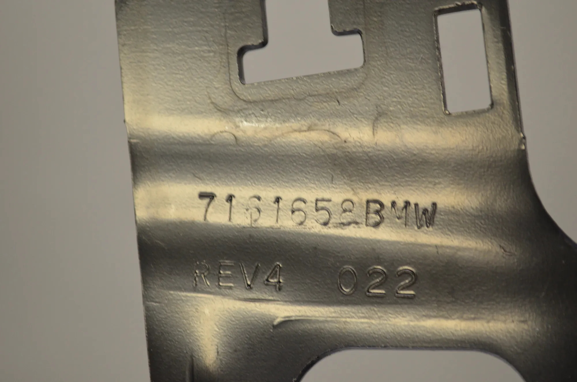 Bracket – OEM 752G04312 · BMW X5 (F15, F85) M 50 d 2017 – 7