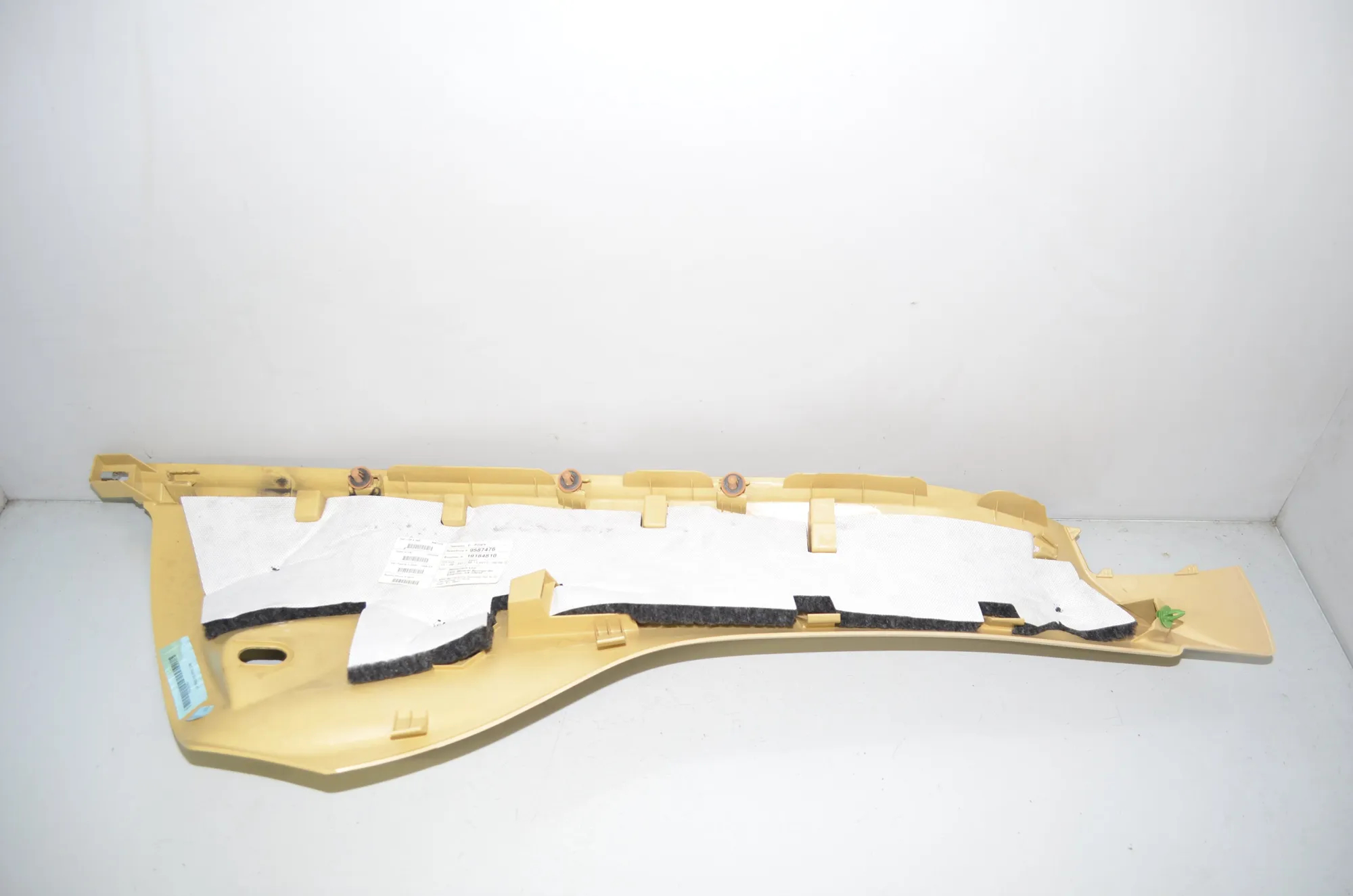 Rear Left Pillar Trim – OEM 7344221 · BMW X5 (F15, F85) M 50 d 2017 – 3