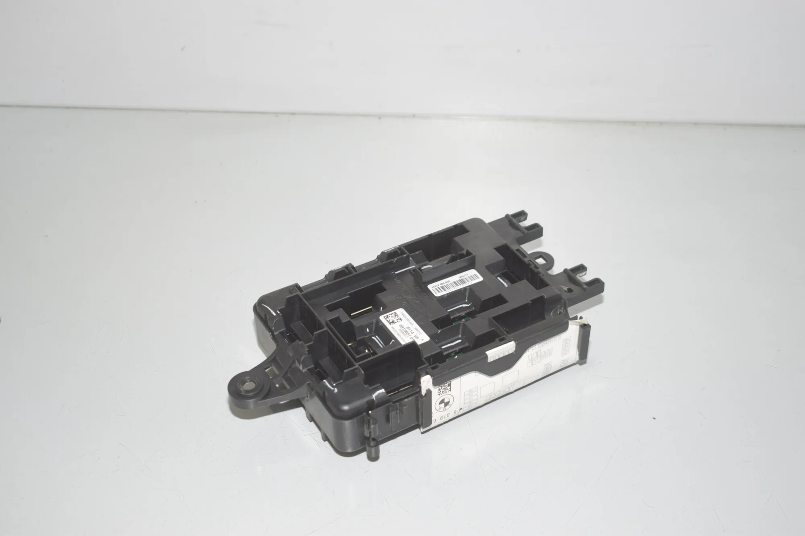 Fuse Box – OEM 6819651 · BMW X5 (F15, F85) M 50 d 2017 – 3