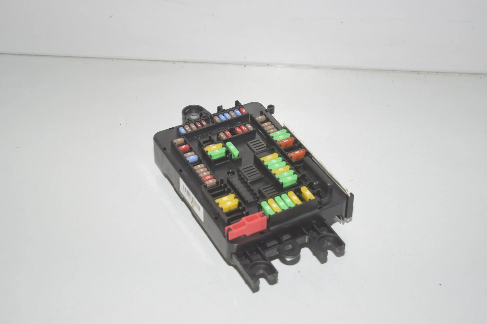 Fuse Box – OEM 6819651 · BMW X5 (F15, F85) M 50 d 2017