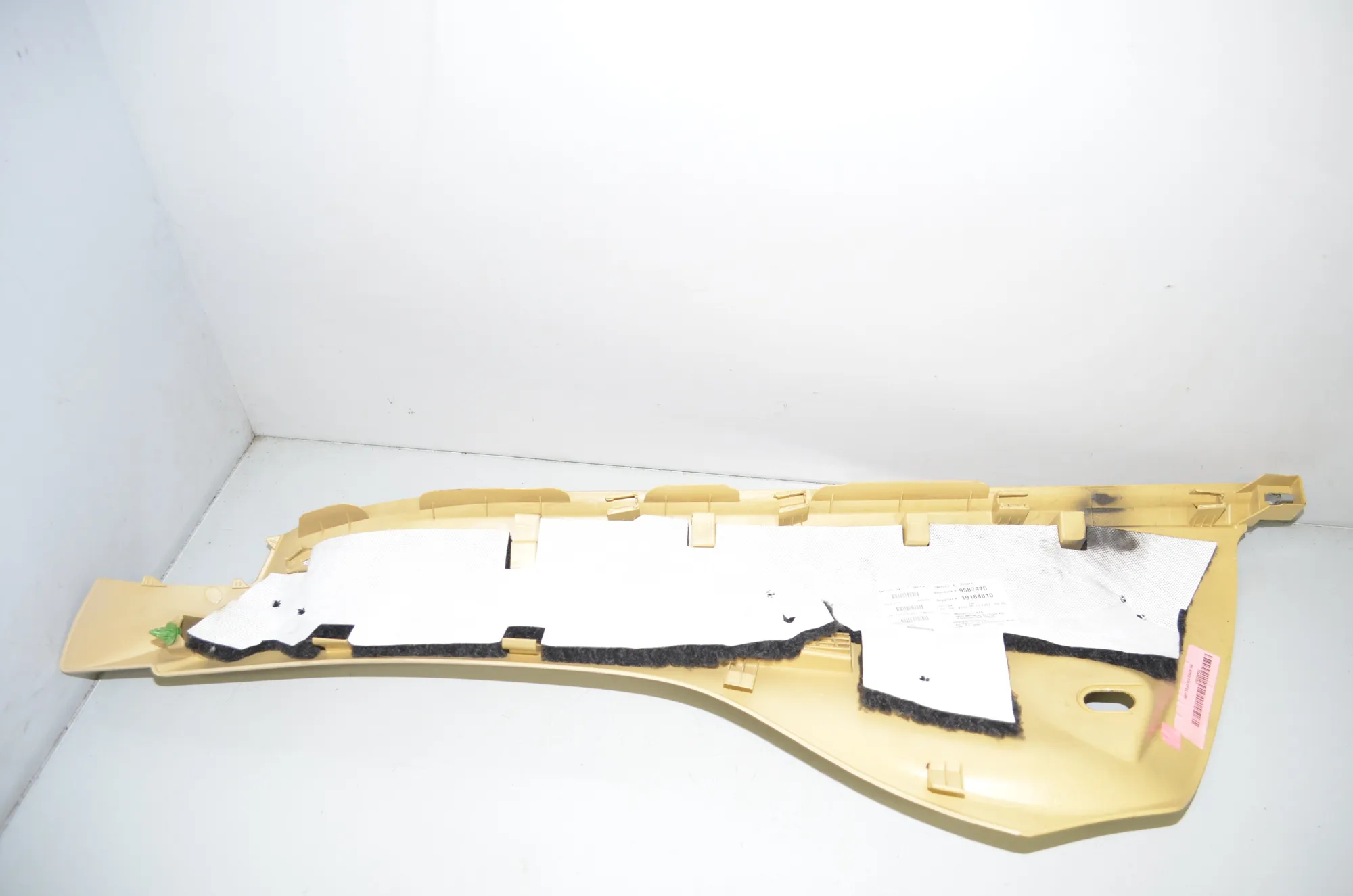 Right Side Pillar Trim – OEM 7344222 · BMW X5 (F15, F85) M 50 d 2017 – 3