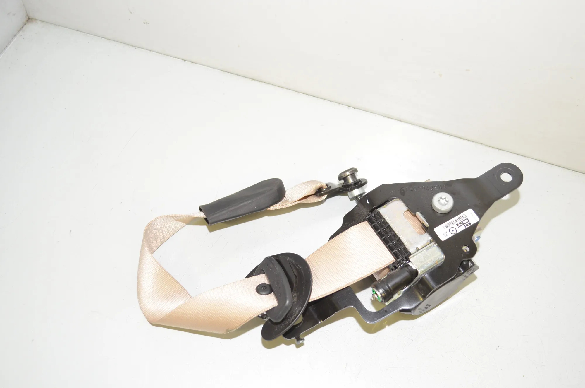 Rear Right Seatbelt – OEM 7343644 · BMW X5 (F15, F85) M 50 d 2017 – 3