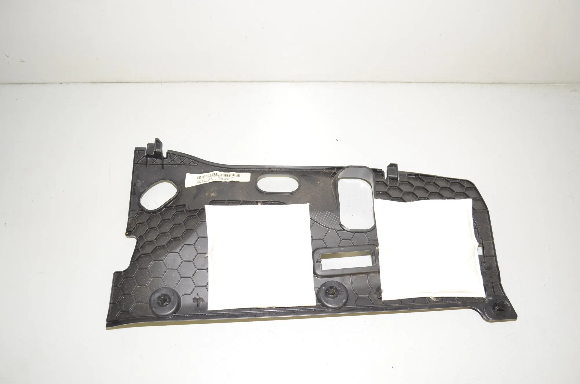 Dashboard Lower Trim – OEM 9252420 · BMW X5 (F15, F85) M 50 d 2017 – 3