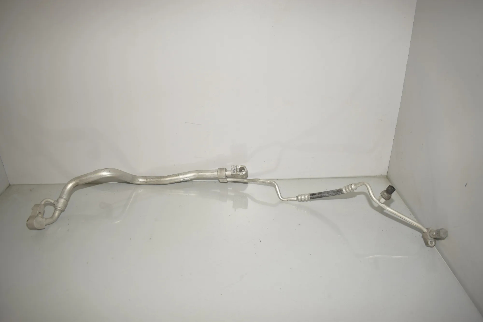 A/C Air Con Hose Pipe – OEM 9860584 · BMW 5 Touring (G31) (2017 - -) 520 d 2019 – 2