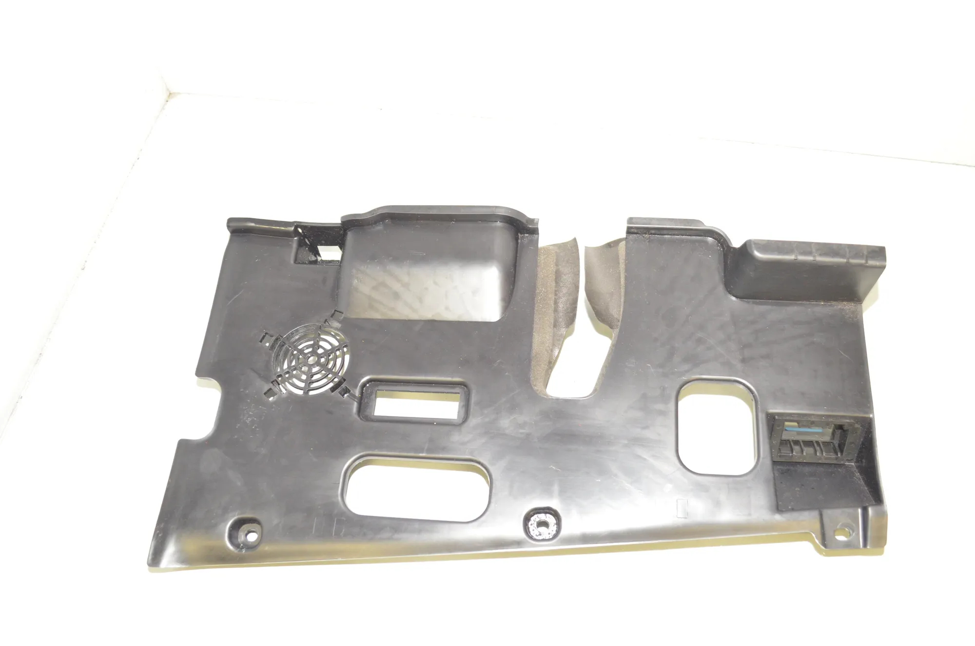 Dashboard Lower Trim – OEM 9252418 · BMW X5 (F15, F85) M 50 d 2017