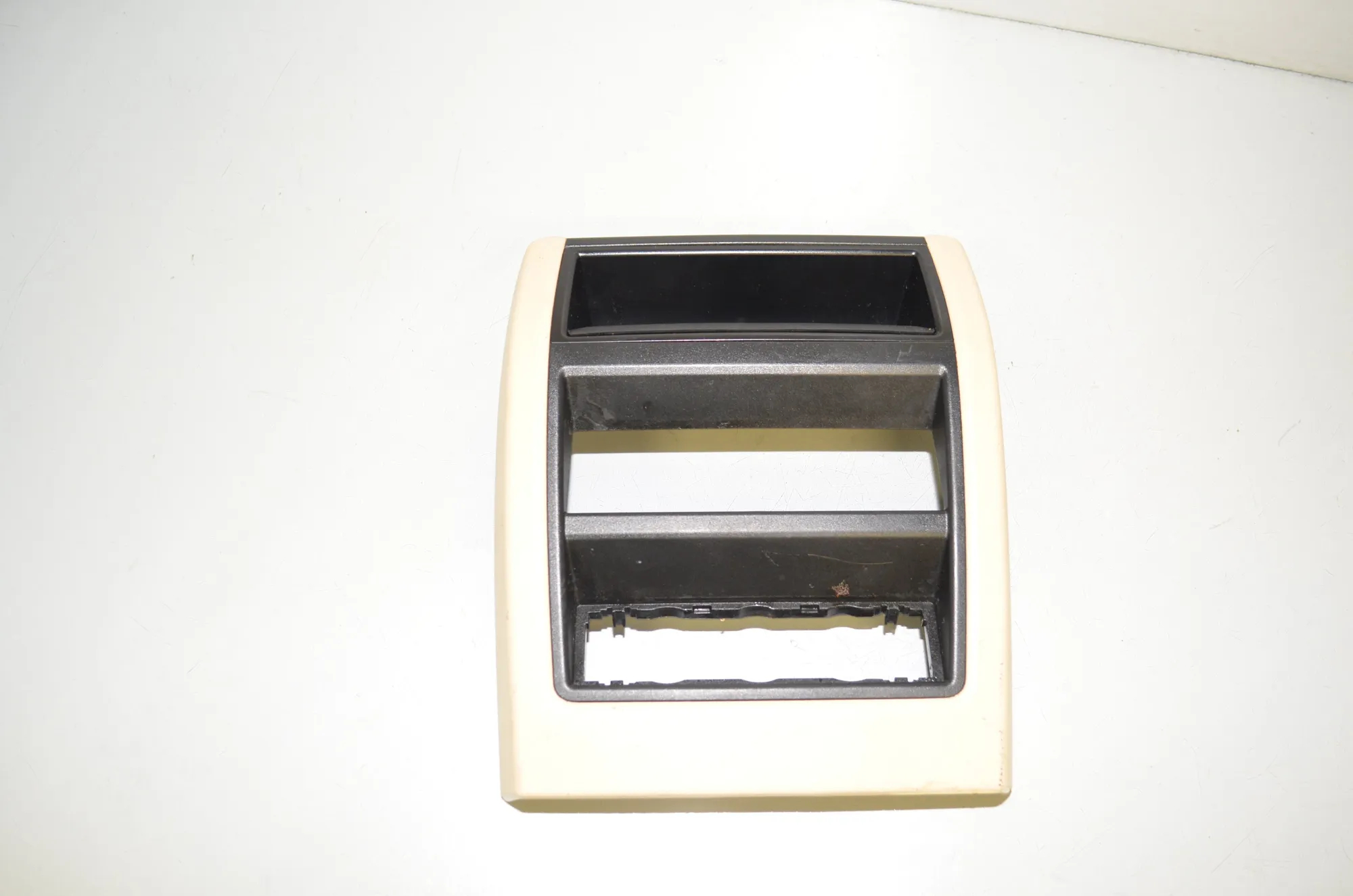 Center Console Trim – OEM 9252006 · BMW X5 (F15, F85) M 50 d 2017