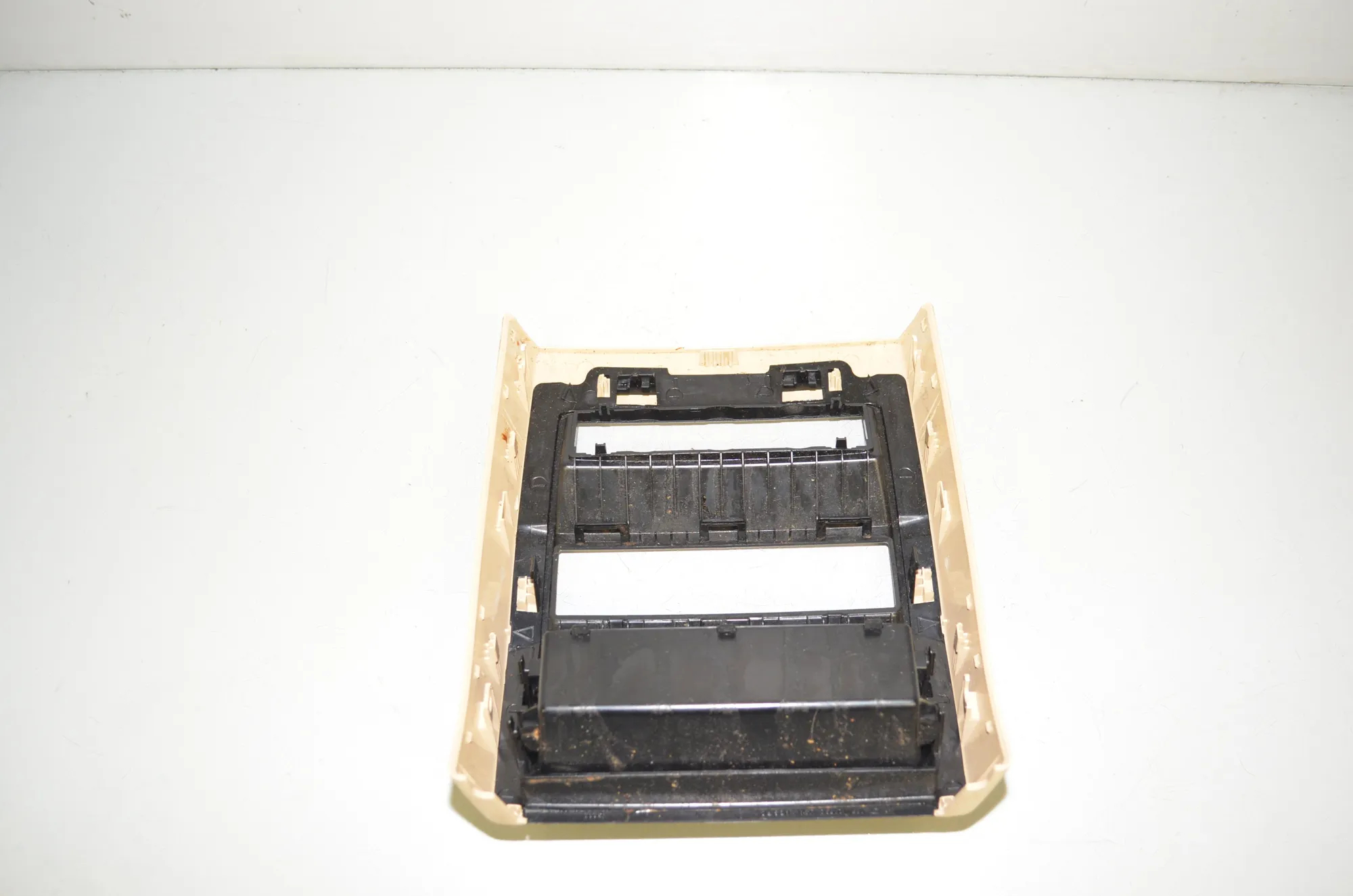Center Console Trim – OEM 9252006 · BMW X5 (F15, F85) M 50 d 2017 – 4