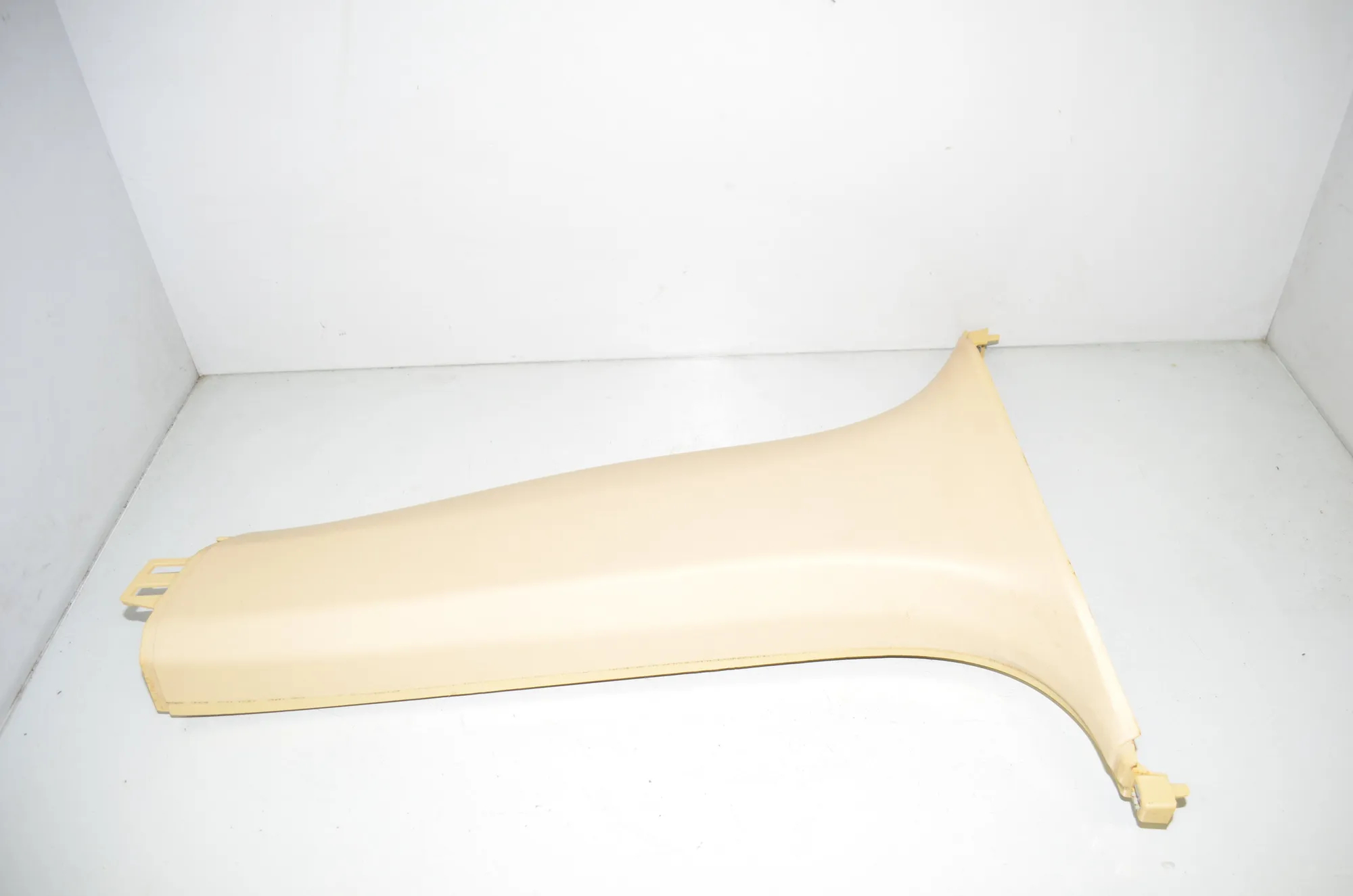 Left Side B Pillar Trim – OEM 7354301 · BMW X5 (F15, F85) M 50 d 2017 – 2
