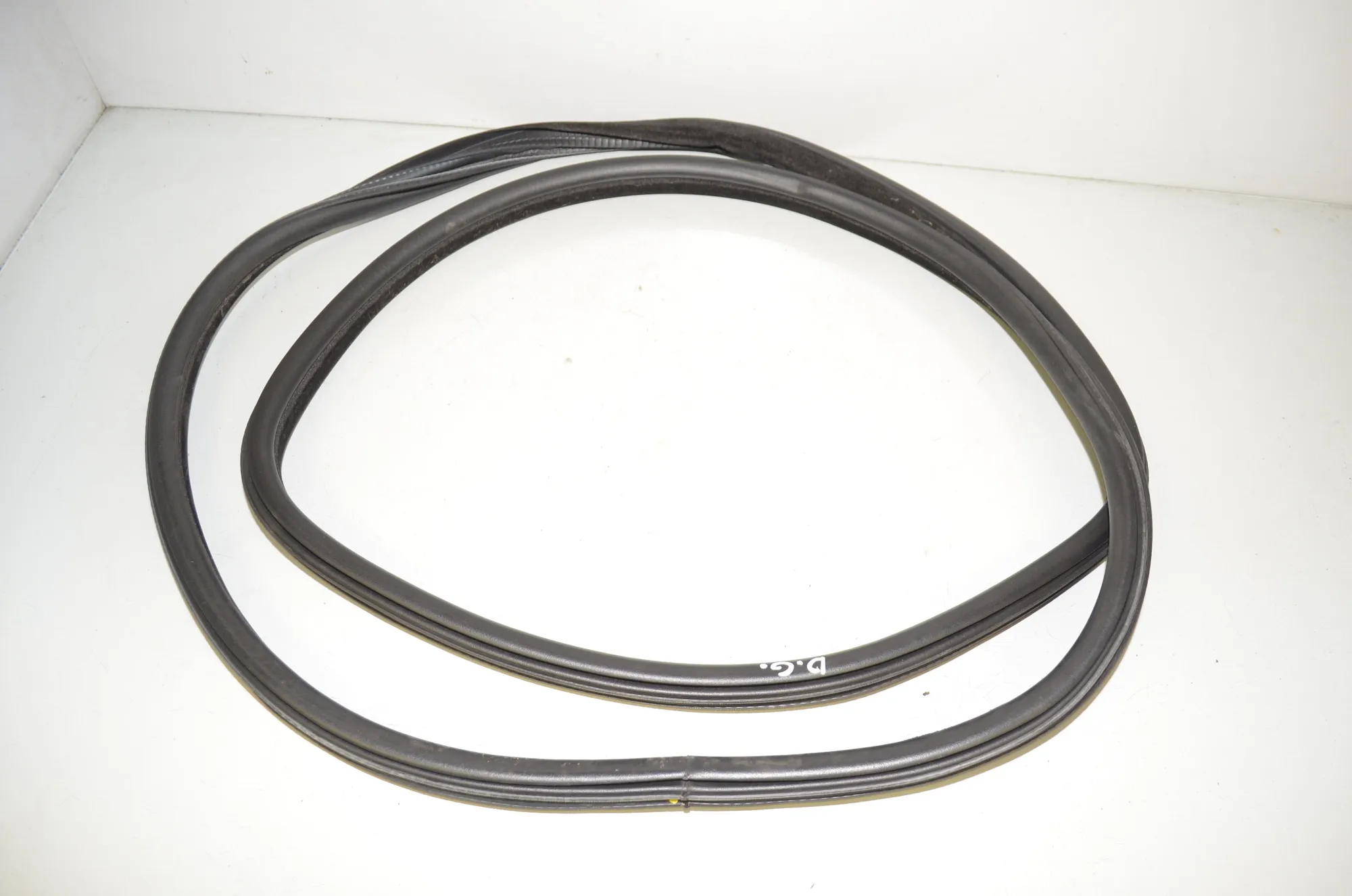 Rear Right Door Seal Rubber – OEM 7289689 · BMW X5 (F15, F85) M 50 d 2017 – 2