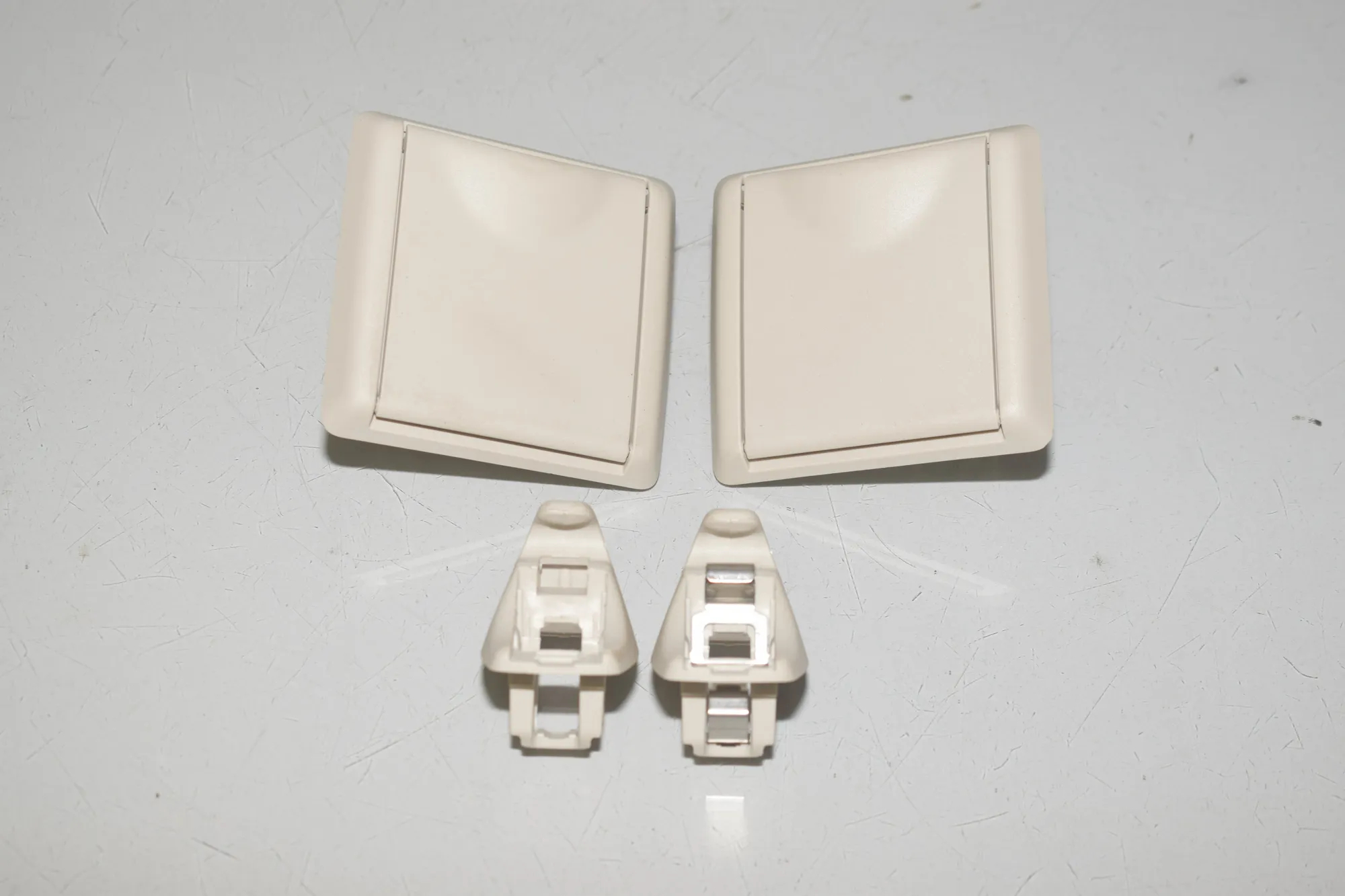 Other Interior Parts – OEM 7473735 · BMW 3 Touring (G21) BMW 3 Touring (G21) 320 d 2020