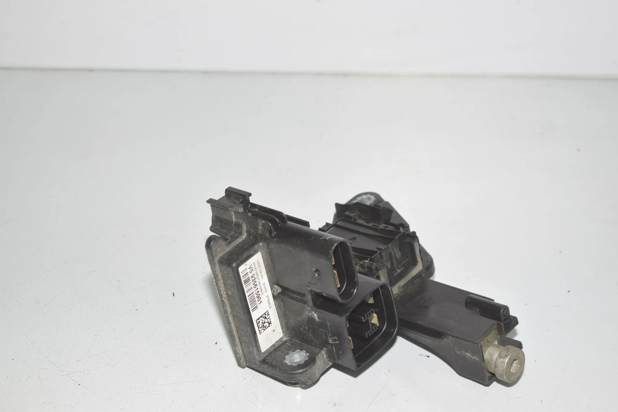 Power Distribution Unit – OEM 9356159 · BMW 3 (F30, F80) 330 d xDrive 2015 – 2