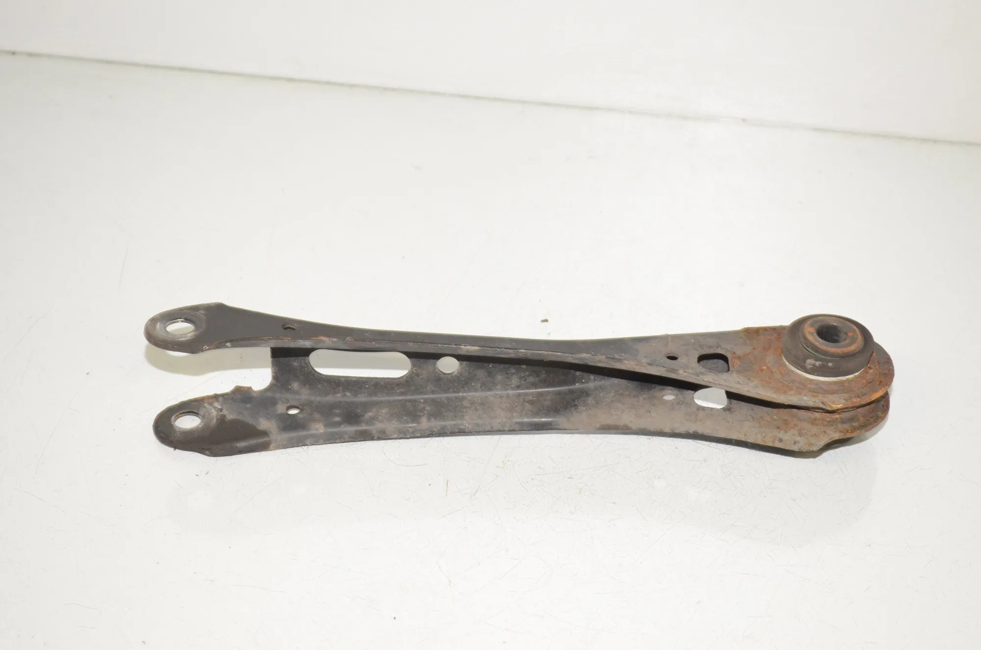 Rear Right Control Arm – OEM 6786981 · BMW X3 (F25) xDrive 30 d 2012 – 3