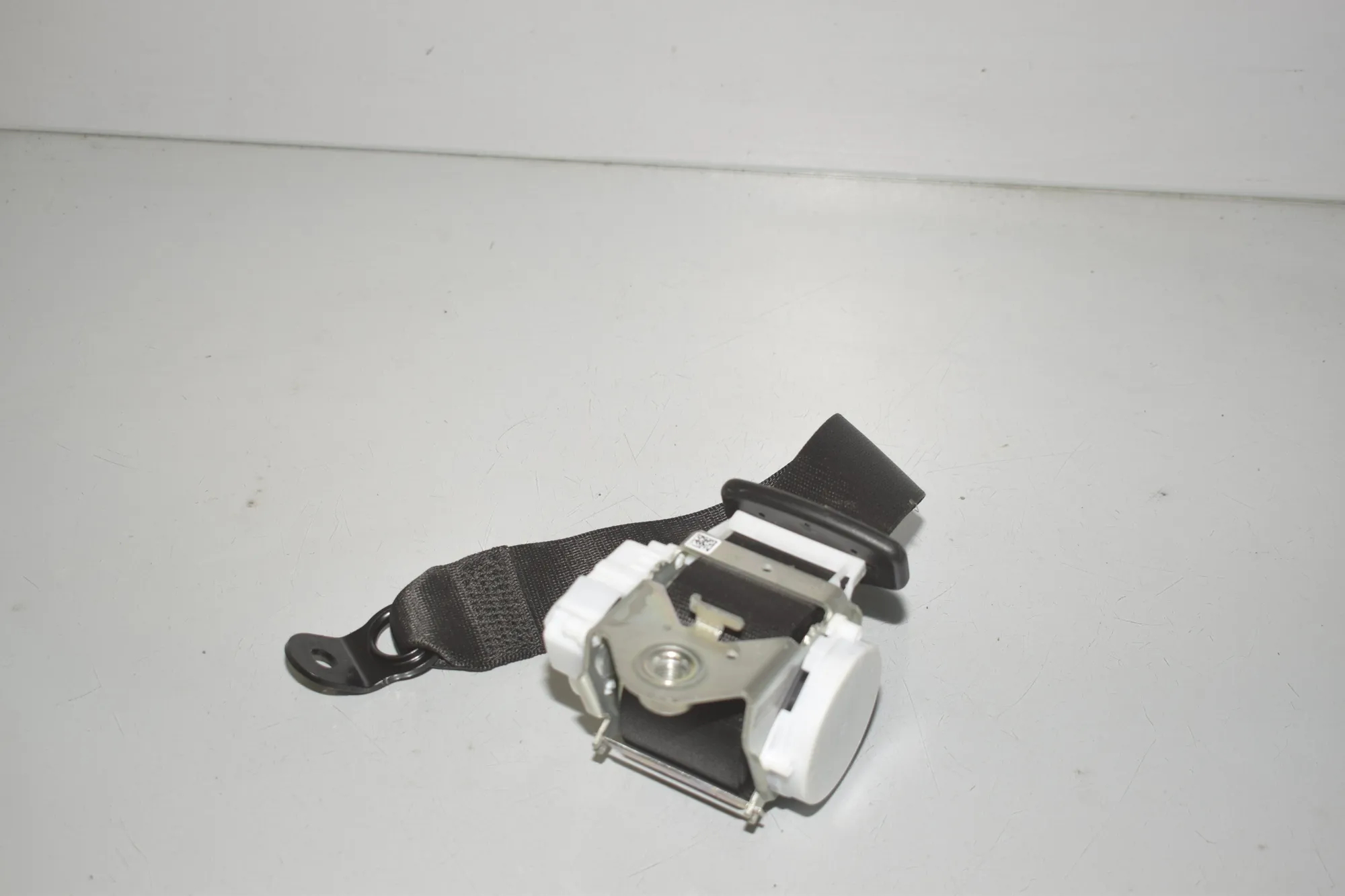 Rear Left Seatbelt – OEM 7305643 · BMW i3 (I01) Electric 2019 – 3