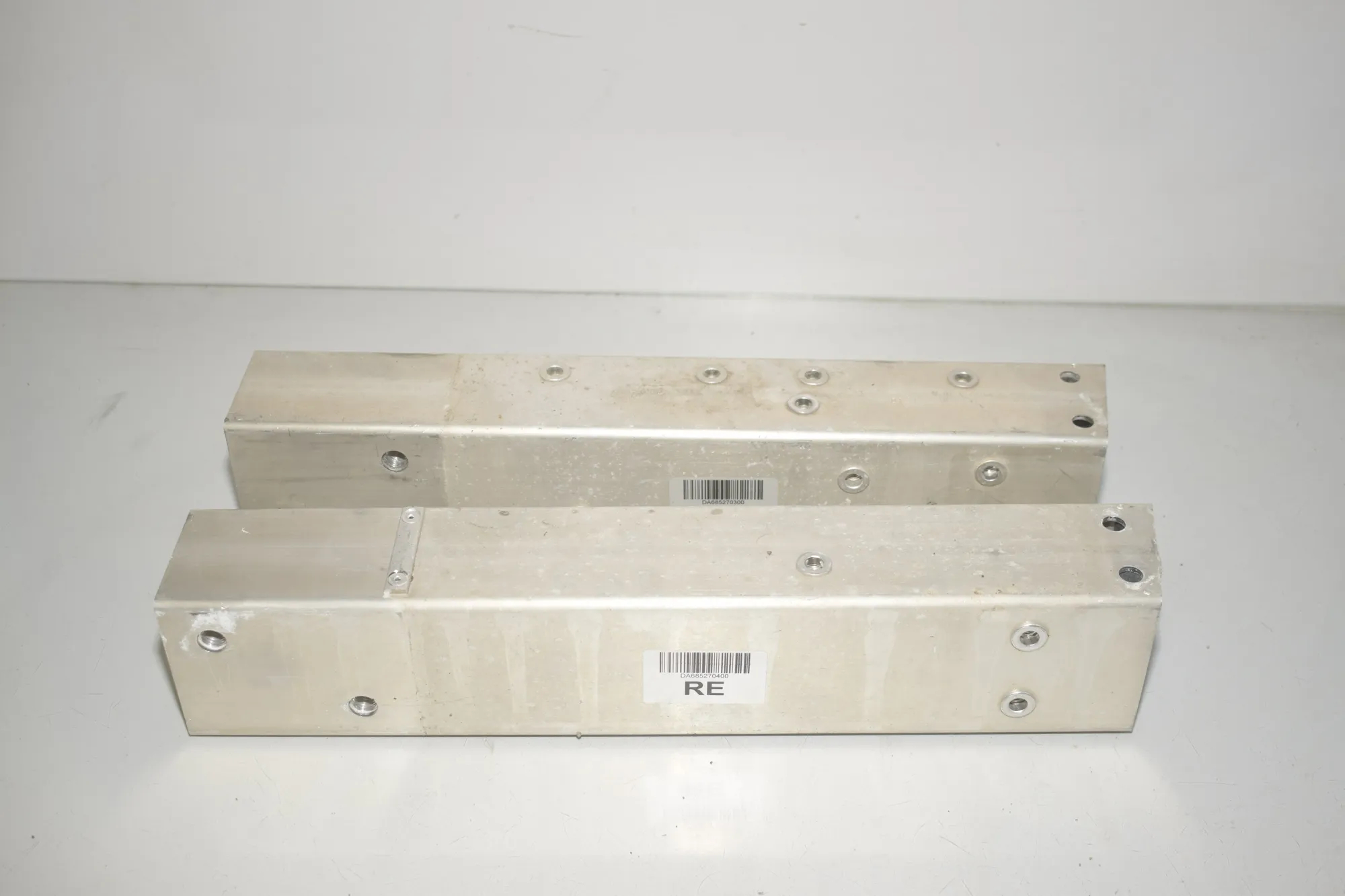 Rear Right Bumper Bracket – OEM 6852704 · BMW i3 (I01) Electric 2019 – 3