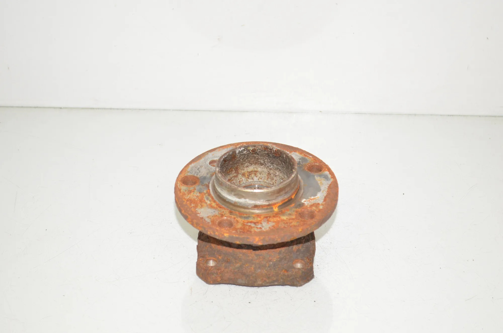 Rear Left Wheel Bearing – OEM 6867815 · BMW X3 (F25) xDrive 30 d 2012 – 3