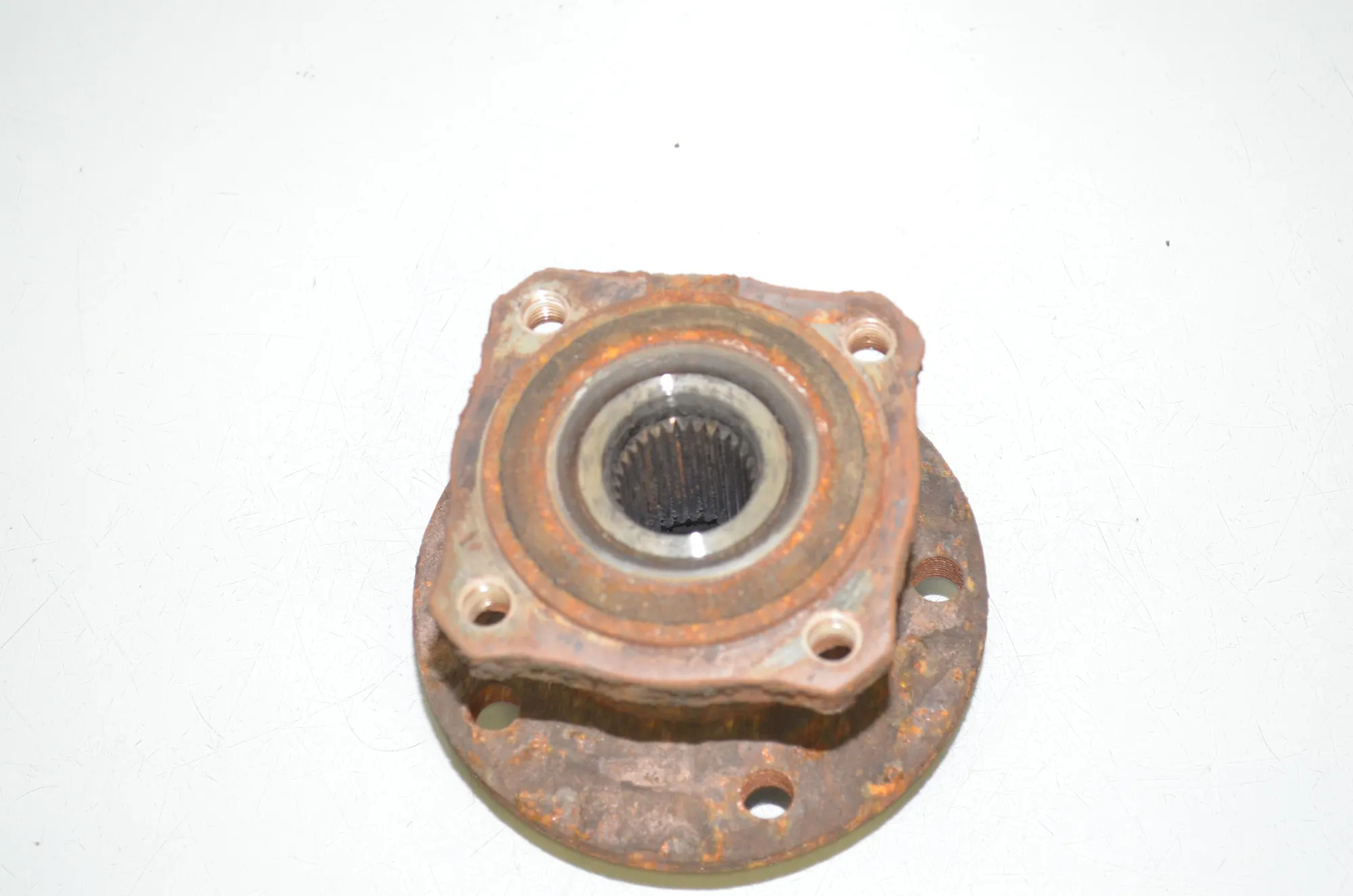 Rear Left Wheel Bearing – OEM 6867815 · BMW X3 (F25) xDrive 30 d 2012