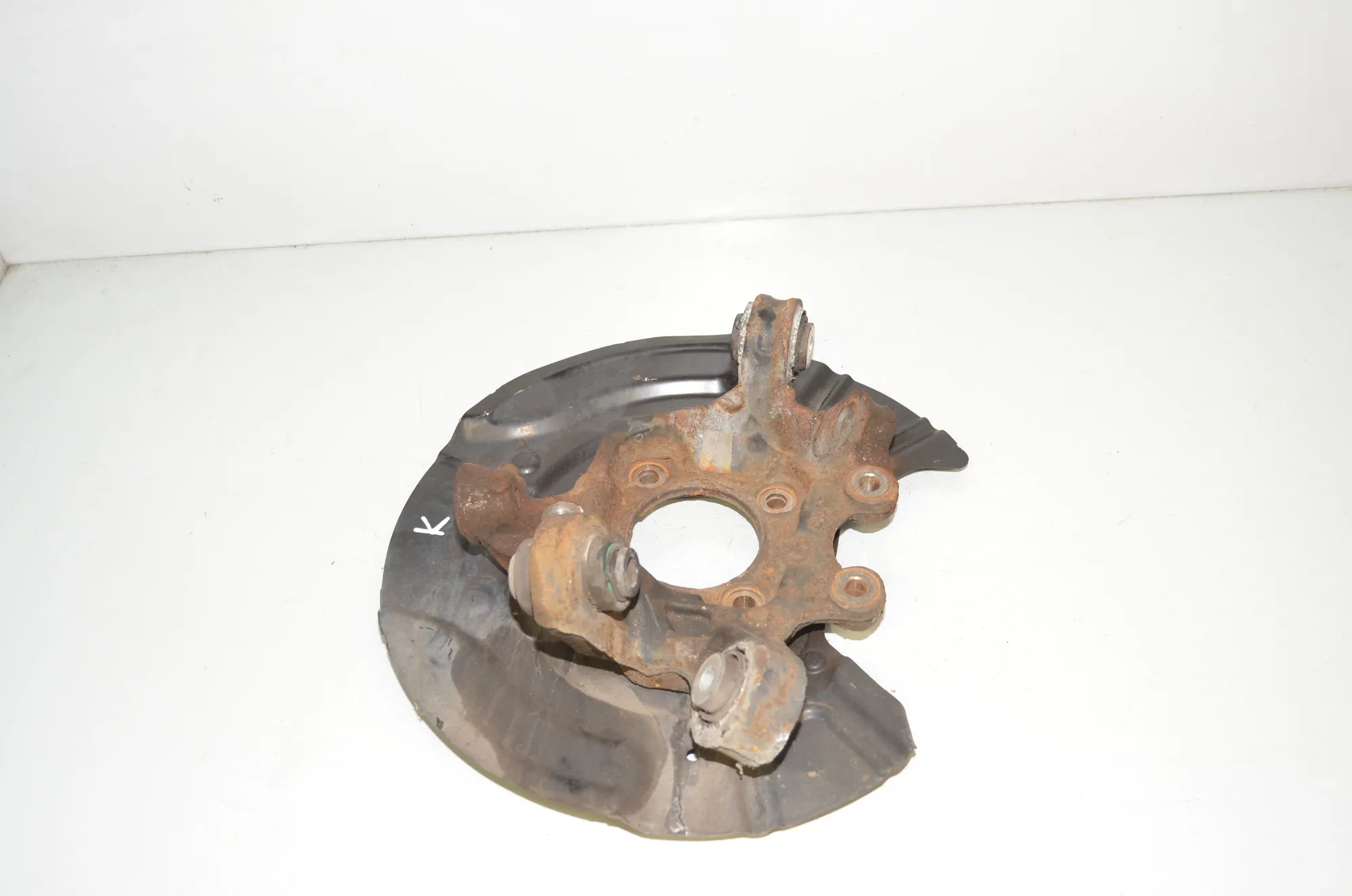 Rear Left Wheel Hub Spindle – OEM 6797569 · BMW X3 (F25) xDrive 30 d 2012 – 4