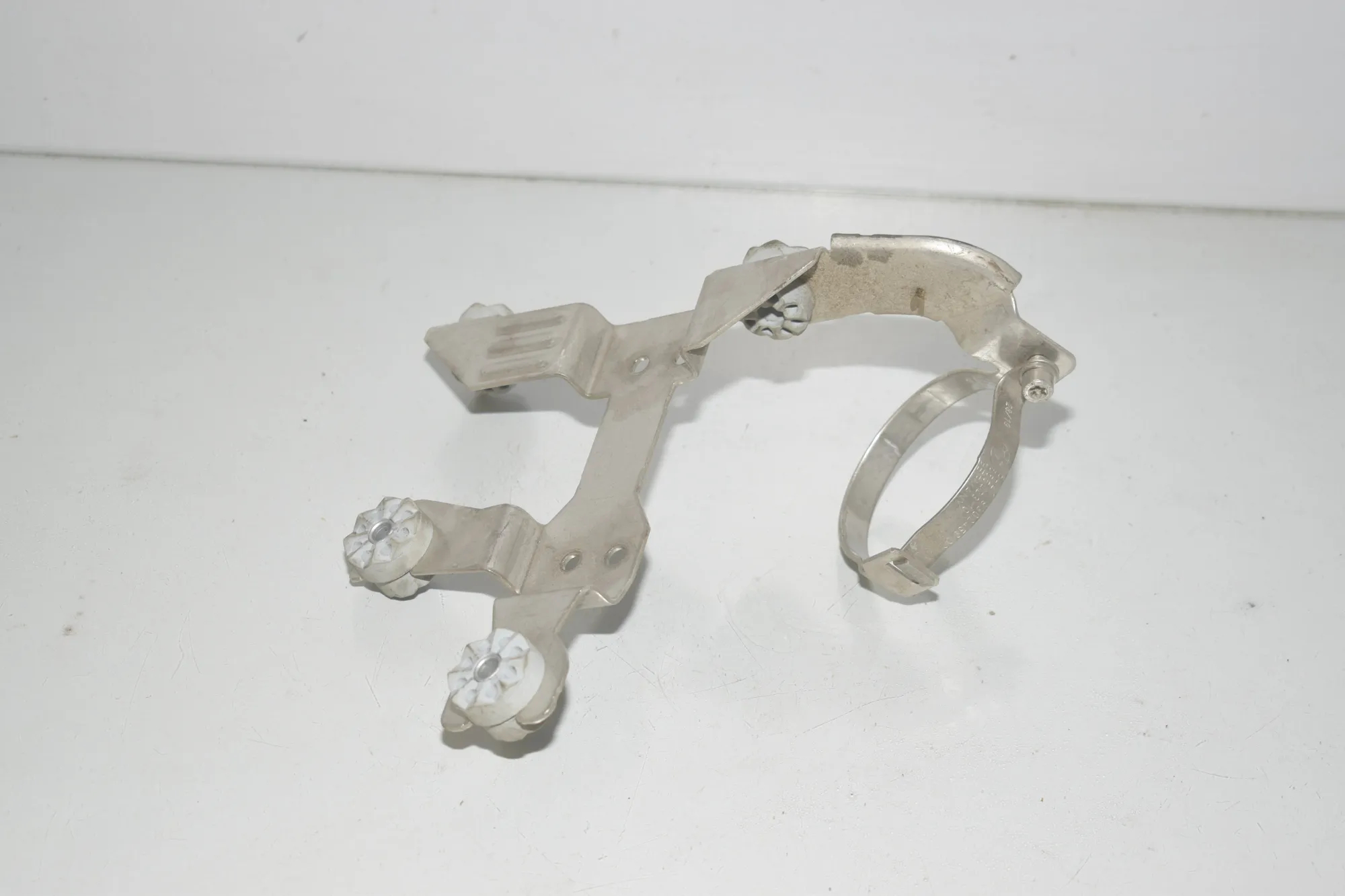 Bracket – OEM 9302459 · BMW i3 (I01) Electric 2019