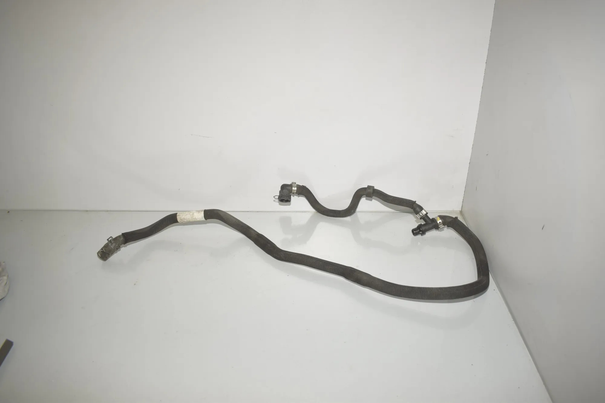 Coolant Hose Pipe – OEM 8656446 · BMW i3 (I01) Electric 2019 – 2