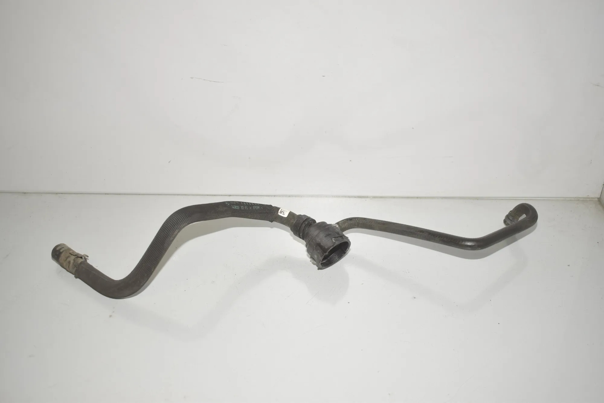 Coolant Hose Pipe – OEM 7616035 · BMW i3 (I01) Electric 2019 – 2