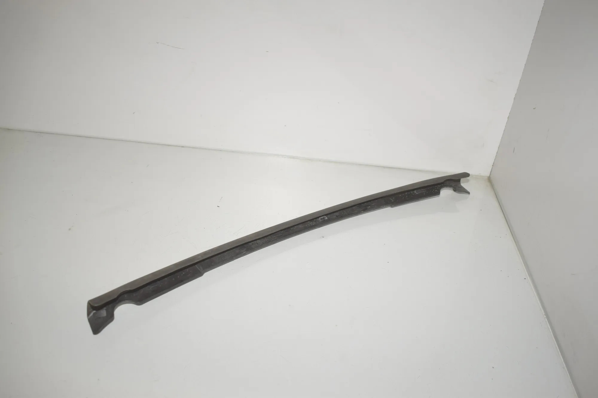 Engine Rubber Seal – OEM 7299132 · BMW i3 (I01) Electric 2019 – 3