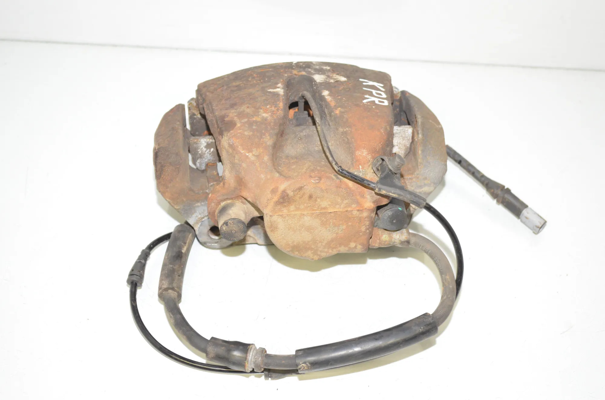 Front Left Brake Caliper – OEM 6776783 · BMW X5 (E70) xDrive 30 d 2011 – 2