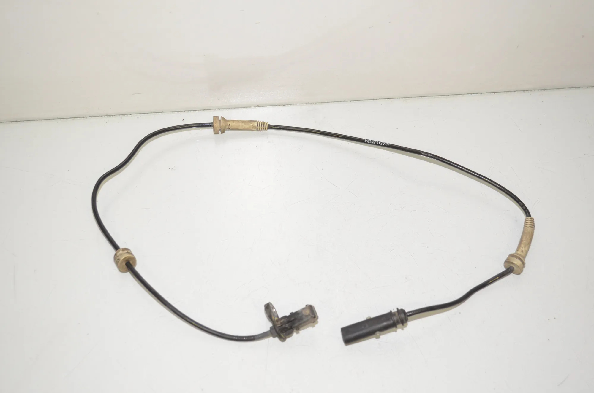 Front Left ABS Sensor – OEM 6874632 · BMW 5 Touring (G31) (2017 - -) 520 d 2021