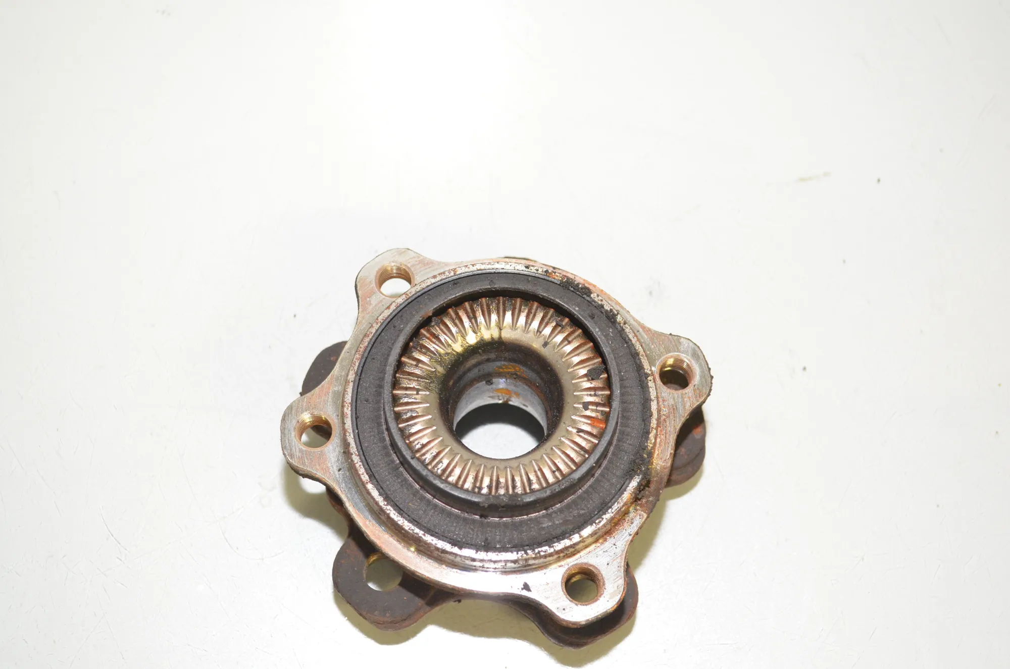 Rear Right Wheel Bearing – OEM 6899175 · BMW 5 (G30) (2016 - -) M 550 d xDrive 2017 – 3