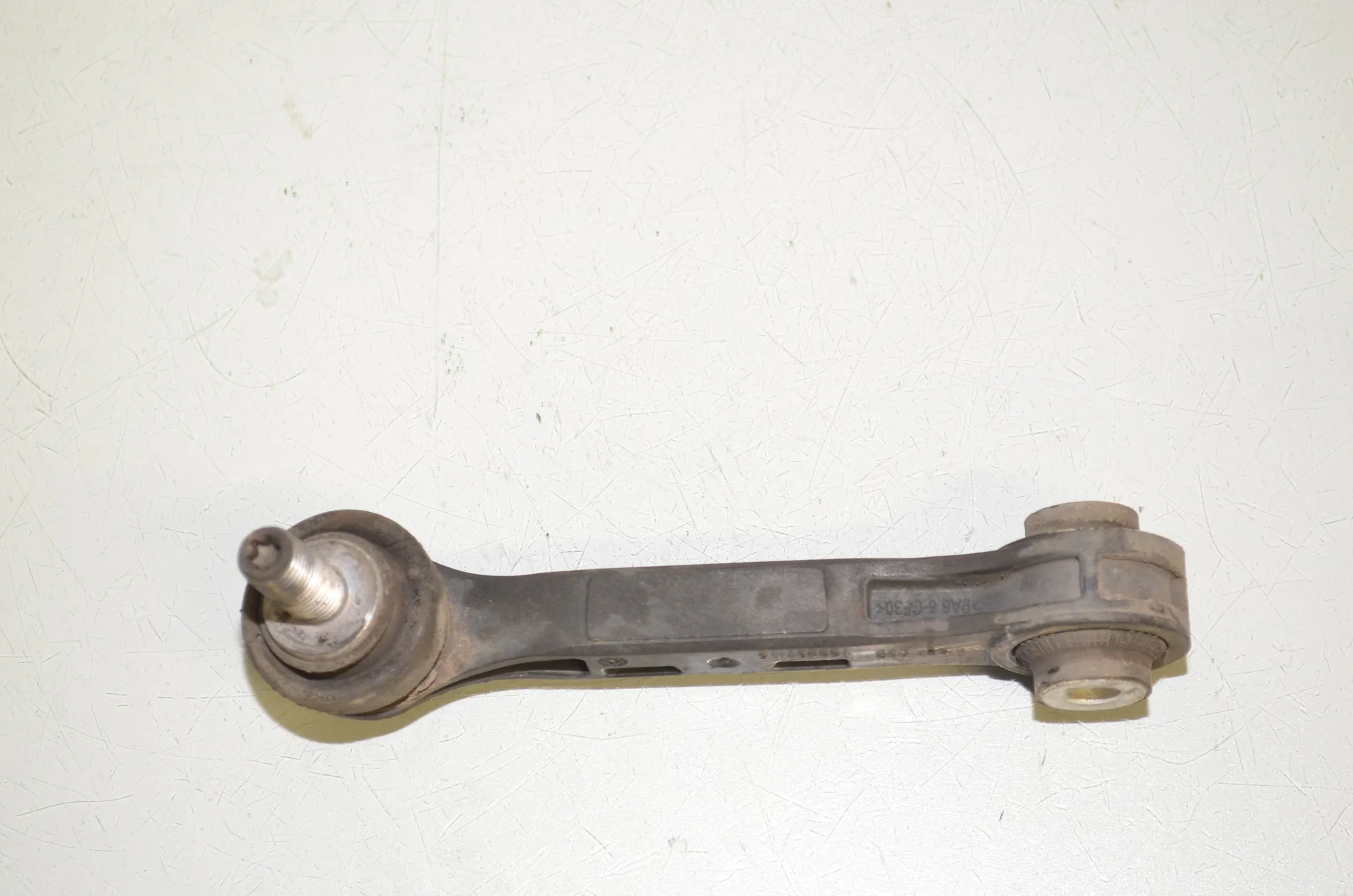 Rear Right Stabilizer Link – OEM 6861482 · BMW 5 (G30) (2016 - -) M 550 d xDrive 2017 – 2