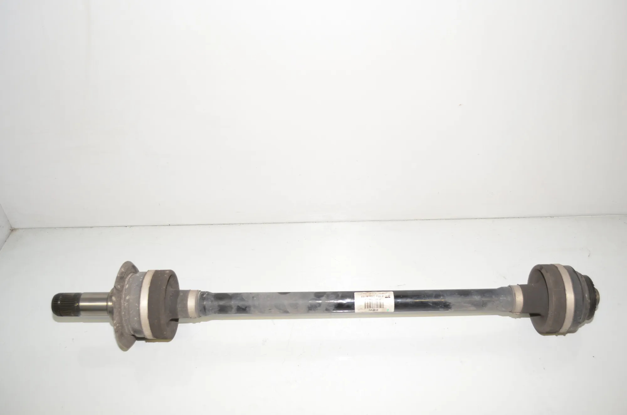 Rear Right Driveshaft – OEM 8664658 · BMW 5 (G30) (2016 - -) M 550 d xDrive 2017