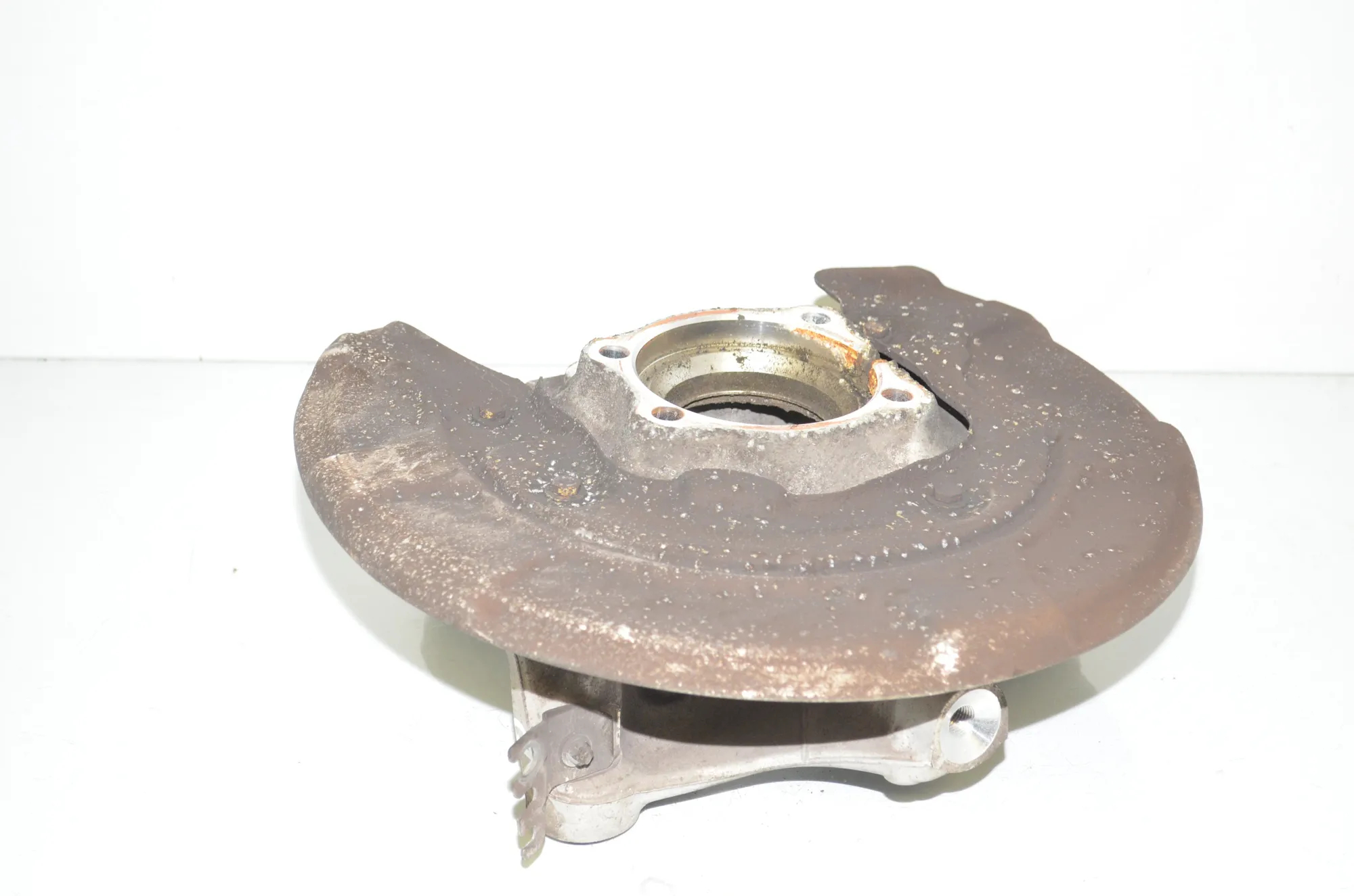 Rear Right Wheel Hub – OEM 6866336 · BMW 5 (G30) (2016 - -) M 550 d xDrive 2017 – 2
