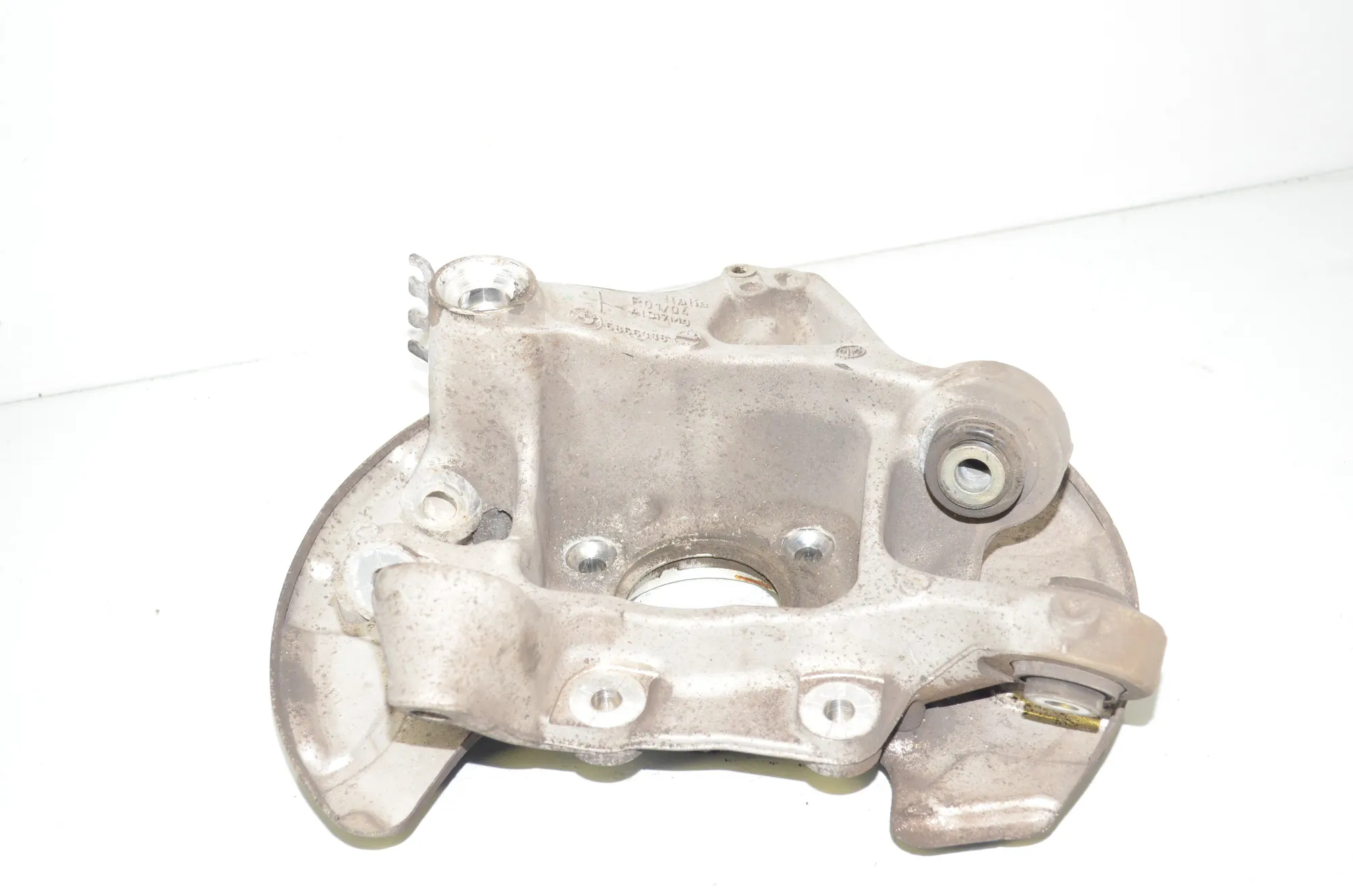 Rear Right Wheel Hub – OEM 6866336 · BMW 5 (G30) (2016 - -) M 550 d xDrive 2017 – 4