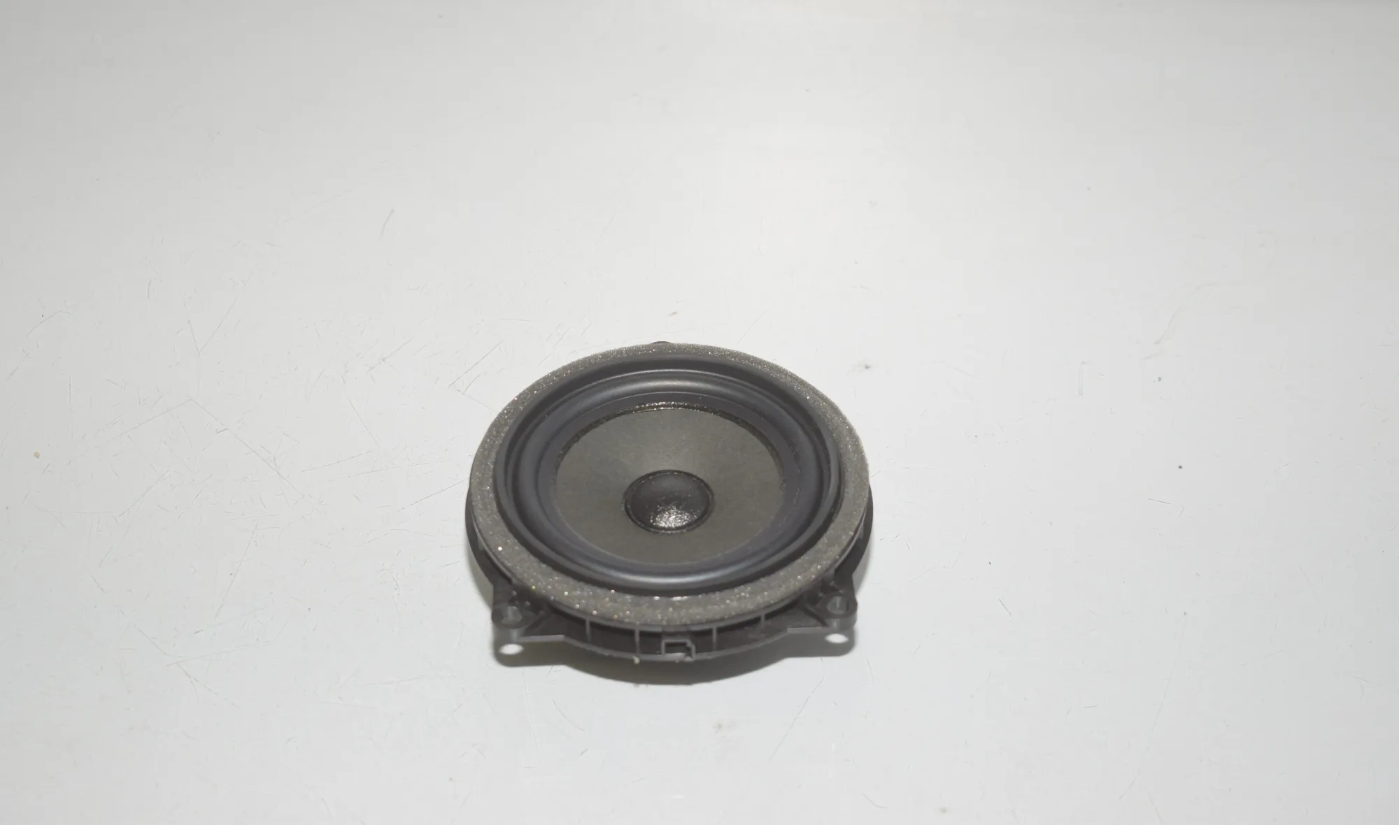 Front Left Door Speaker – OEM 8715685 · BMW i3 (I01) Electric 2019
