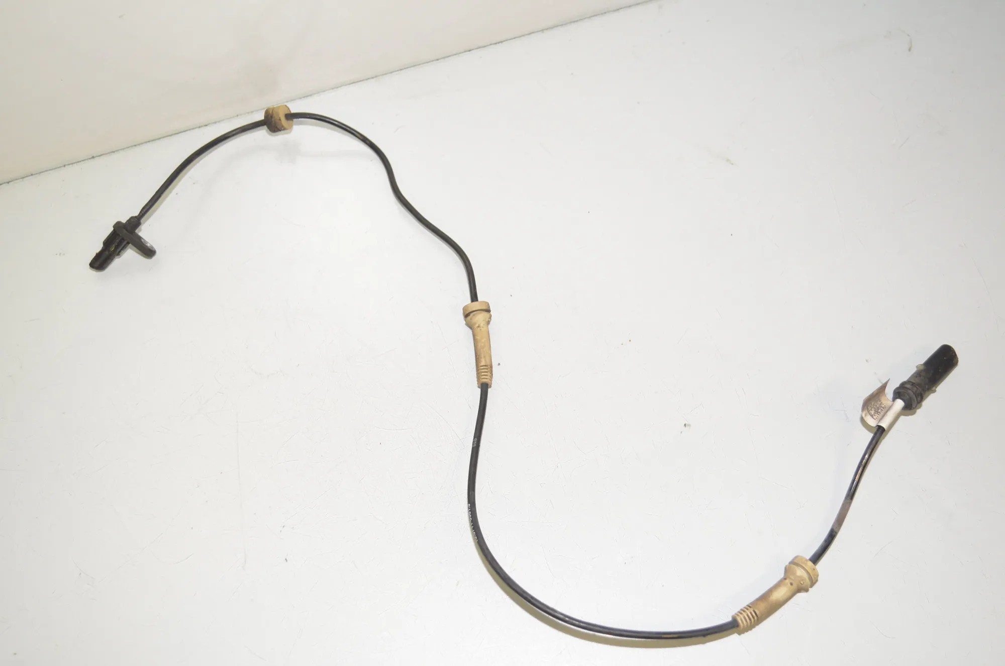Front Right ABS Sensor – OEM 6859602 · BMW 5 (G30) (2016 - -) M 550 d xDrive 2017
