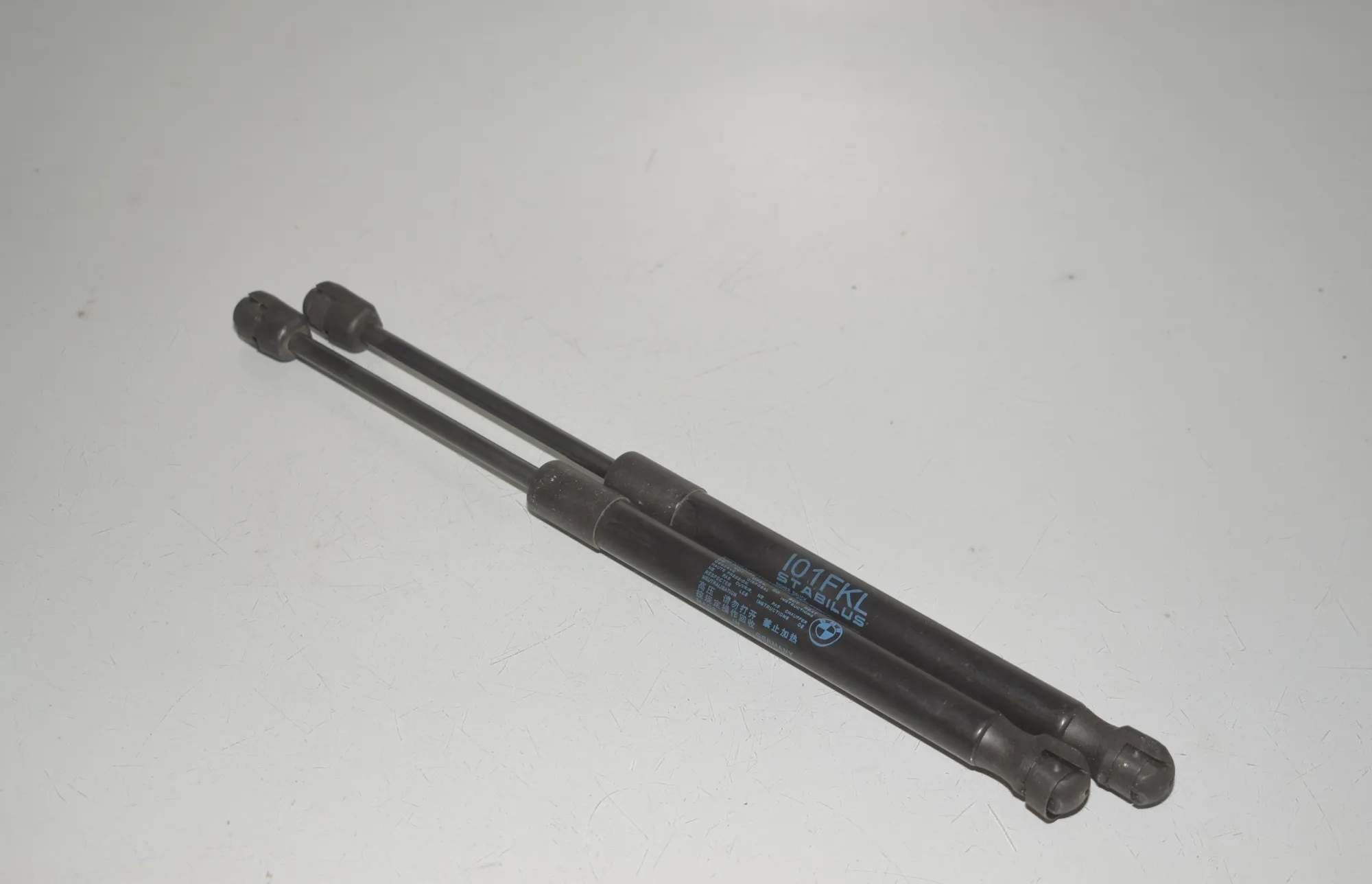 Front Right Bonnet Strut – OEM 7299161 · BMW i3 (I01) Electric 2019 – 3