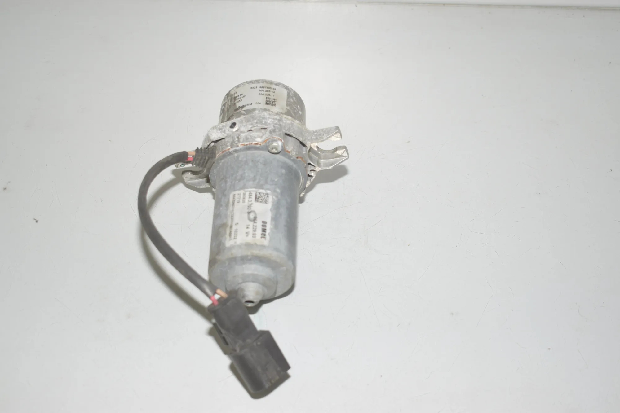 Vacuum Pump – OEM 6857405 · BMW i3 (I01) Electric 2019