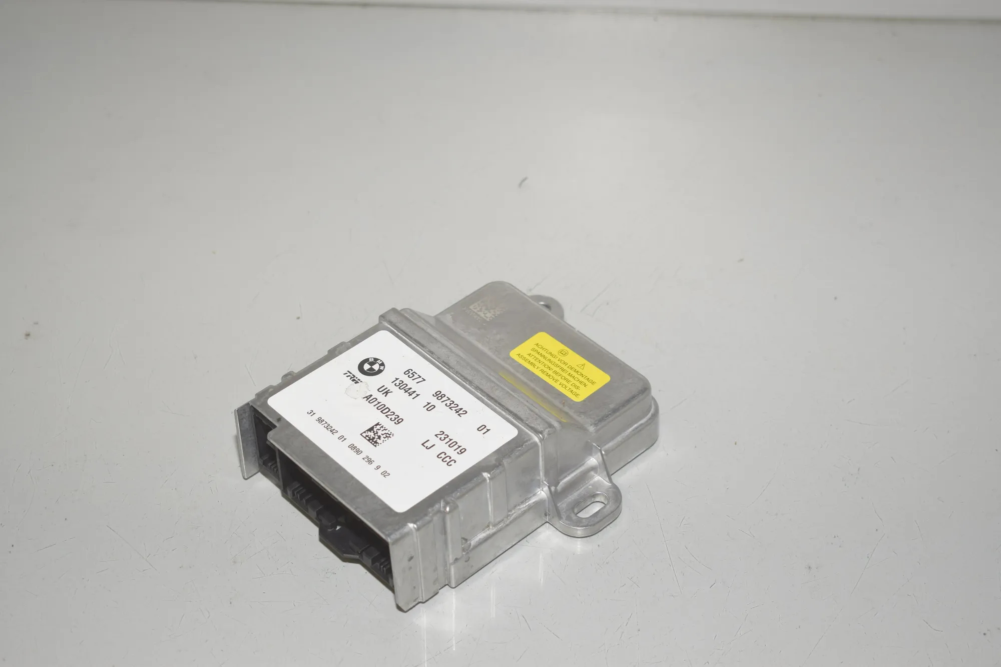 SRS Control Unit – OEM 9873242 · BMW i3 (I01) Electric 2019 – 4