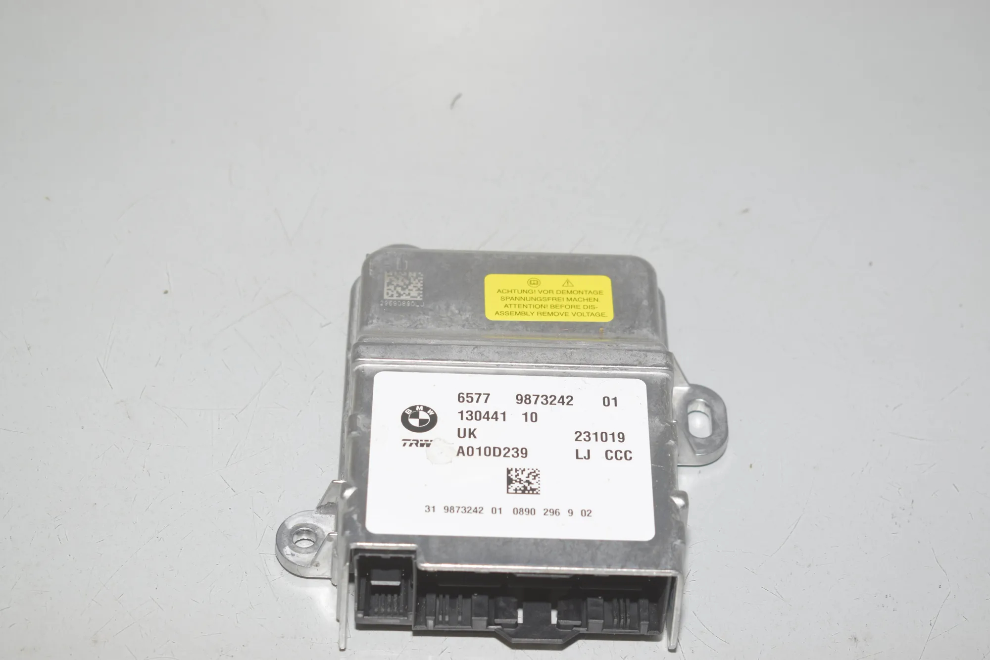 SRS Control Unit – OEM 9873242 · BMW i3 (I01) Electric 2019
