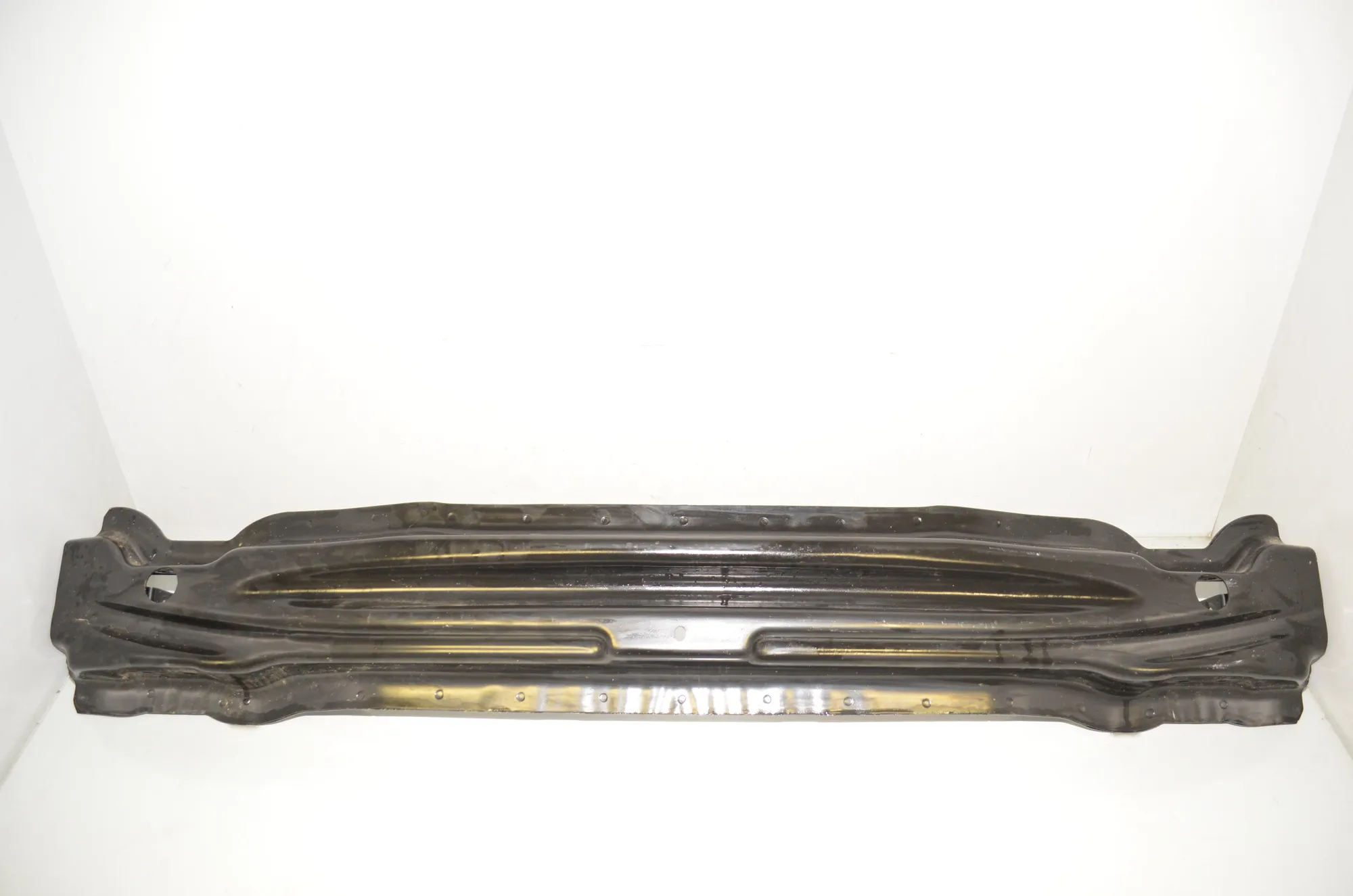 Rear Crash Reinforcement Bar – OEM 7296780 · BMW i3 (I01) Electric 2019