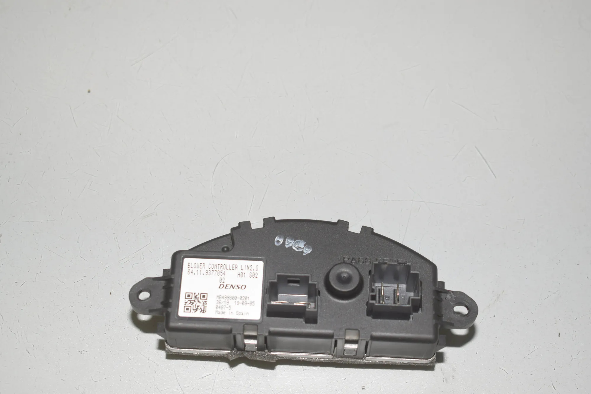 Interior Heater Resistor – OEM 9377854 · BMW i3 (I01) Electric 2019 – 4