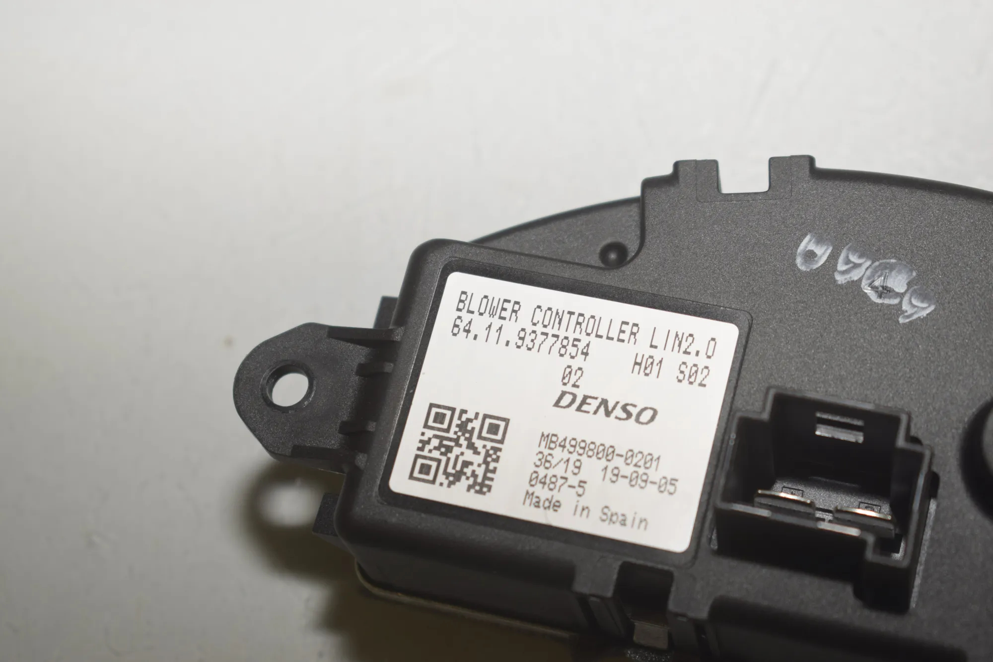 Interior Heater Resistor – OEM 9377854 · BMW i3 (I01) Electric 2019 – 5